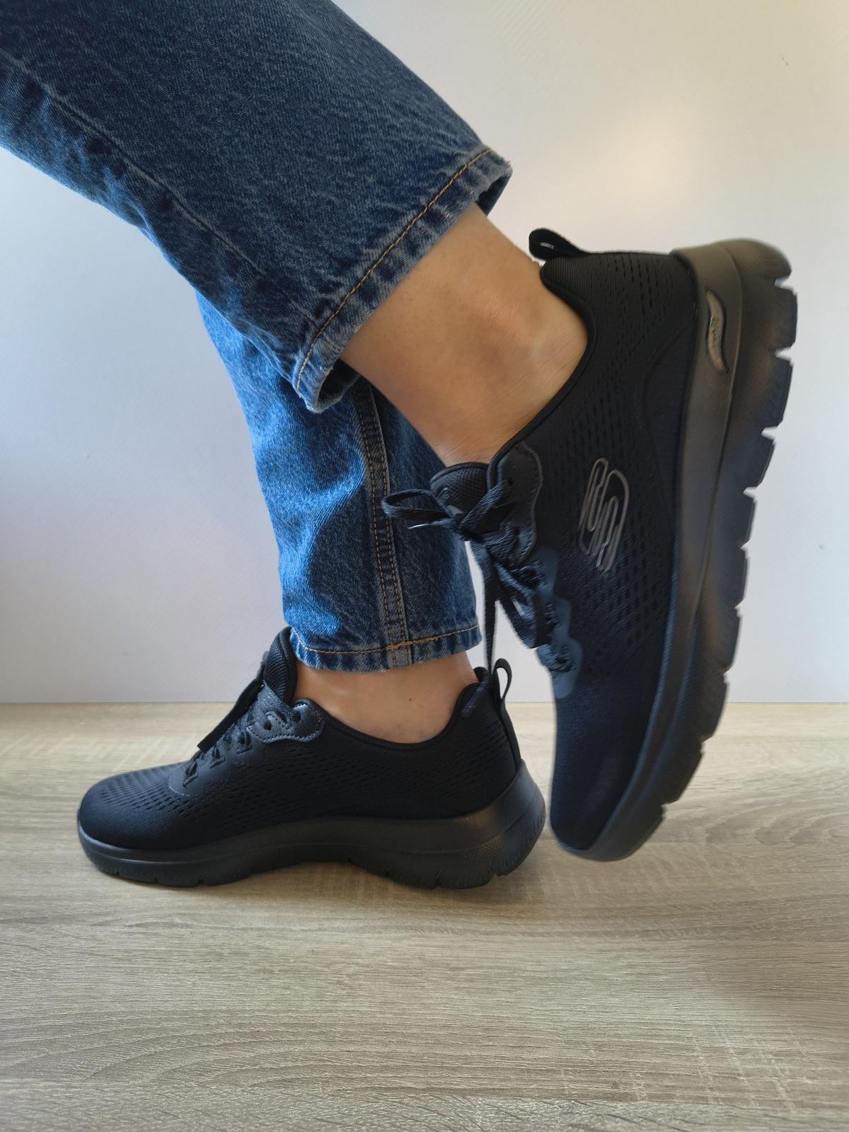 PANTOFI SPORT DAMĂ SKECHERS 150754 BBK NEGRI