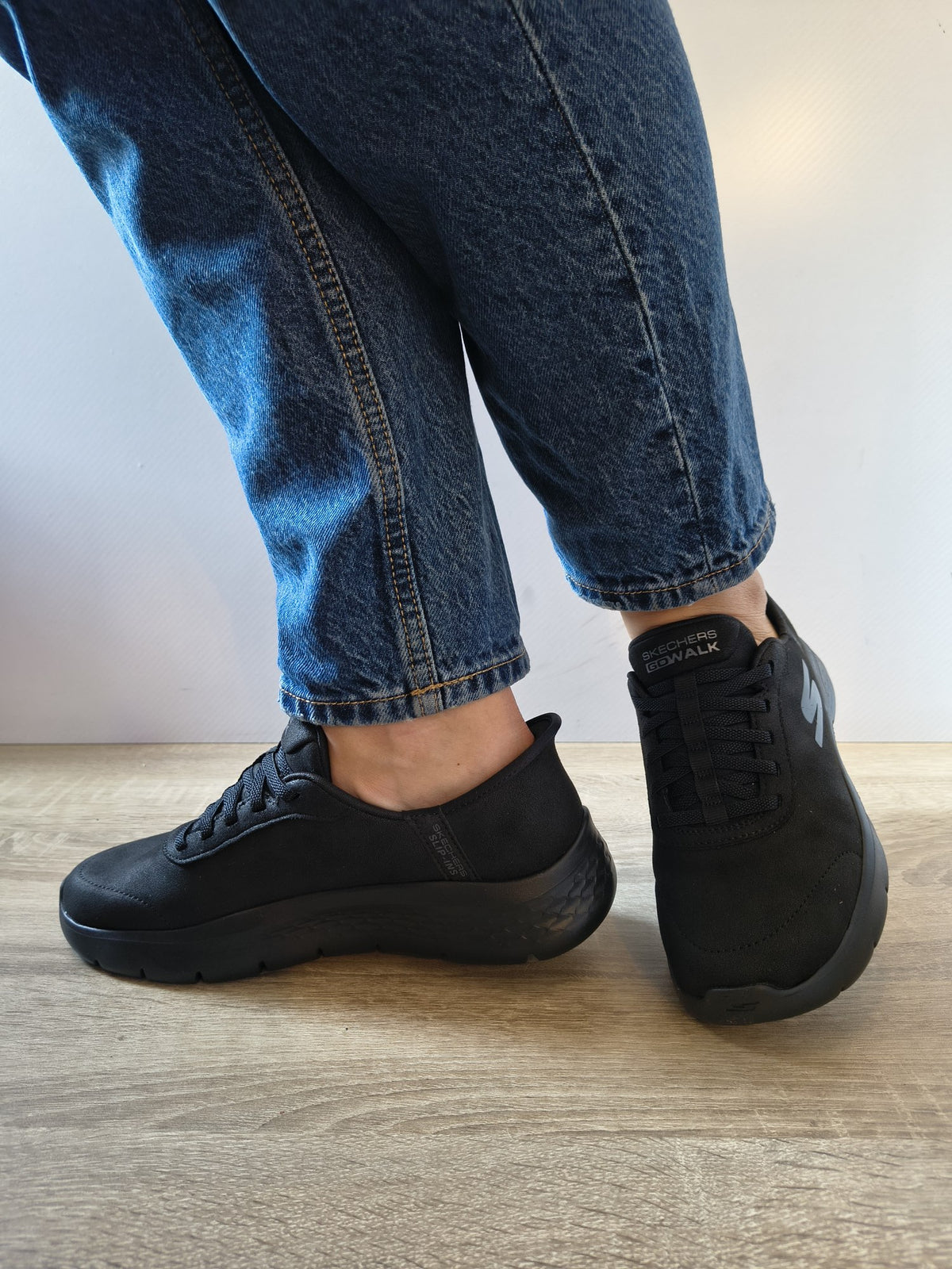 PANTOFI SPORT DAMĂ SKECHERS 124837 BBK NEGRI