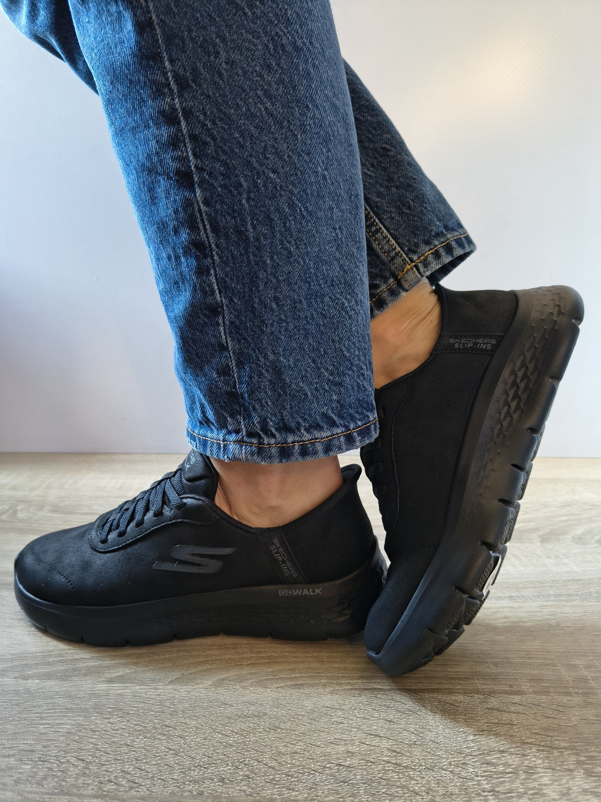 PANTOFI SPORT DAMĂ SKECHERS 124837 BBK NEGRI
