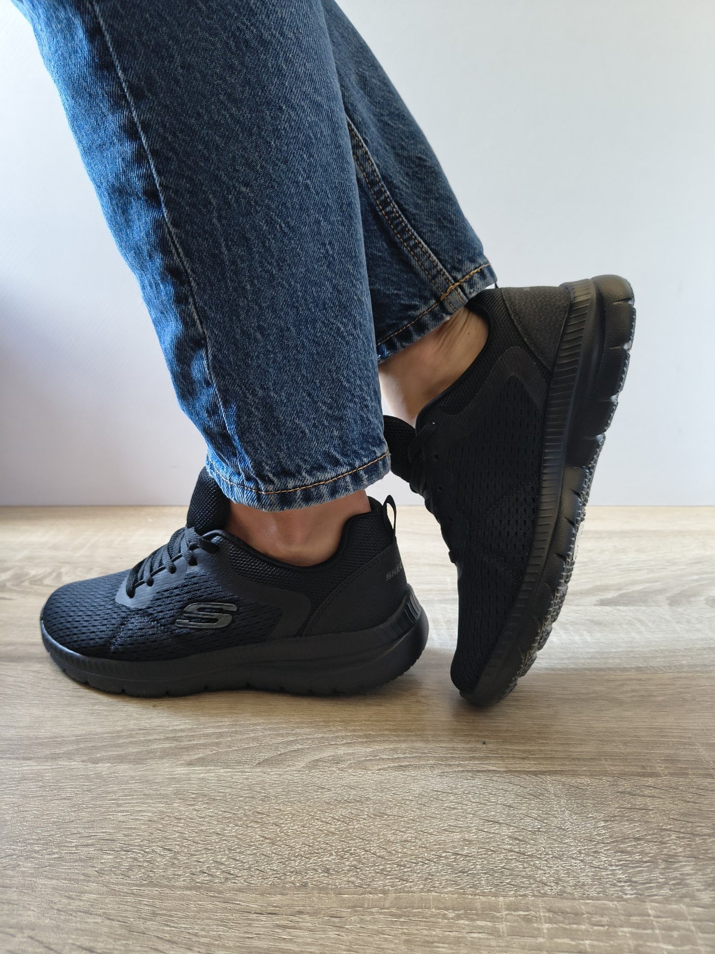 PANTOFI SPORT DAMĂ SKECHERS 12607 BBK NEGRI