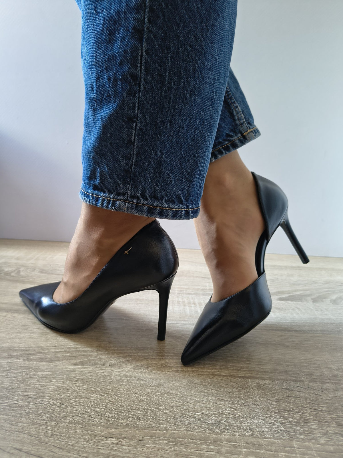 PANTOFI ELEGANȚI DAMĂ TAMARIS 22429-46 001 NEGRI