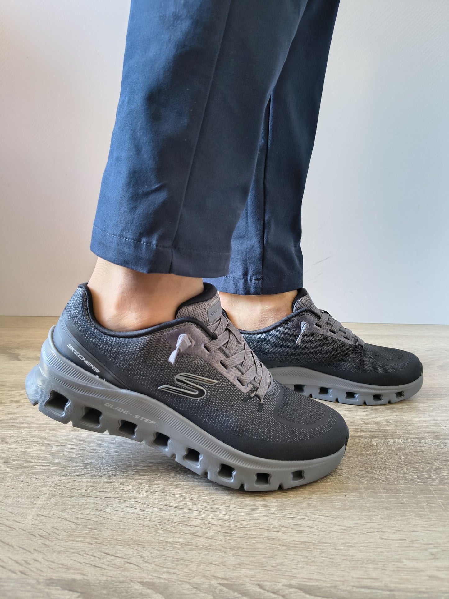 PANTOFI SPORT BĂRBAȚI SKECHERS 233132 BKCC NEGRI/GRI