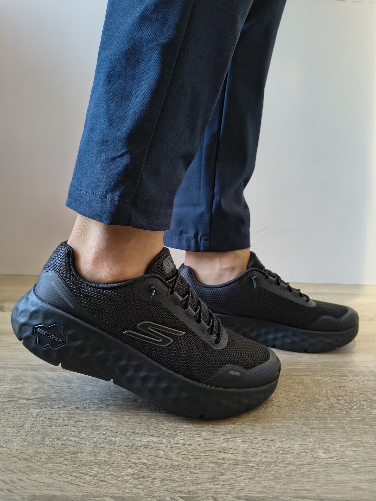 PANTOFI SPORT BĂRBAȚI SKECHERS 217113 BBK NEGRI