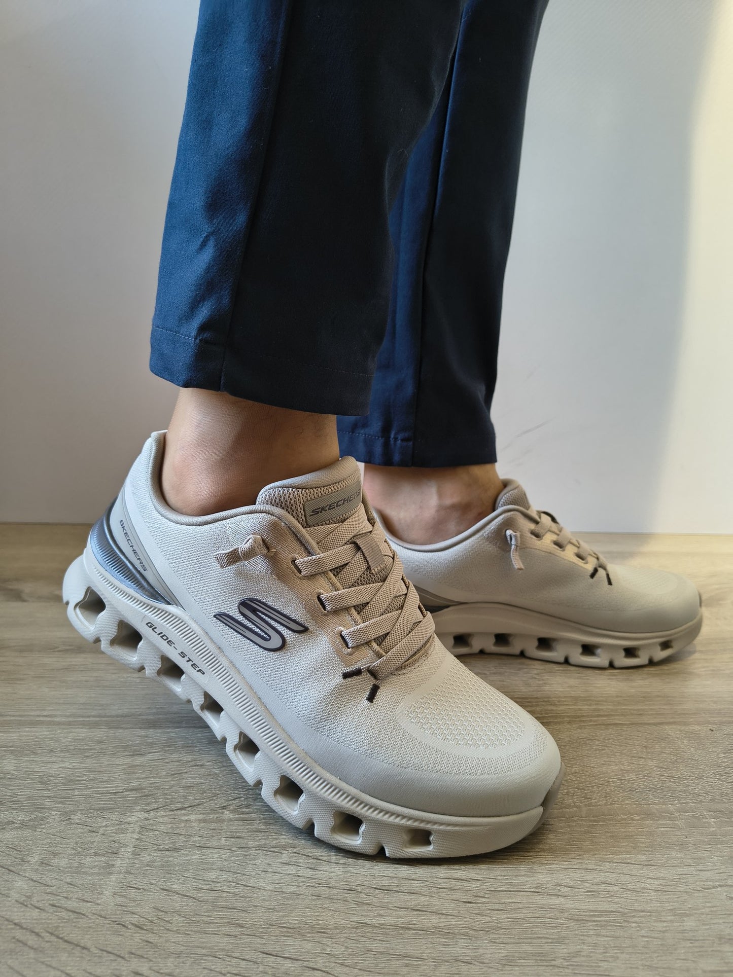 PANTOFI SPORT BĂRBAȚI SKECHERS 233132 TPE BEJ TAUPE