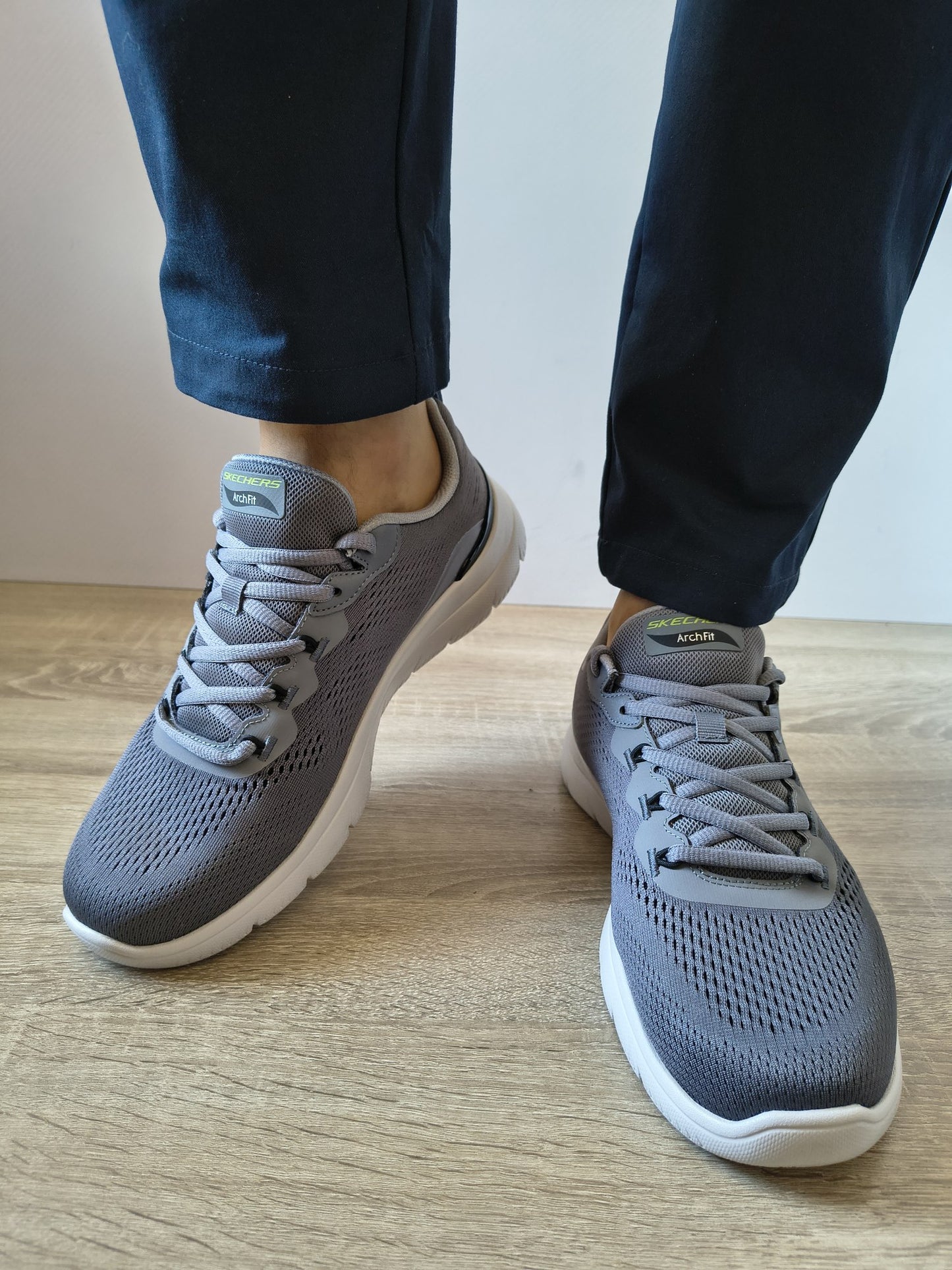 PANTOFI SPORT BĂRBAȚI SKECHERS 233178 CCLM GRI