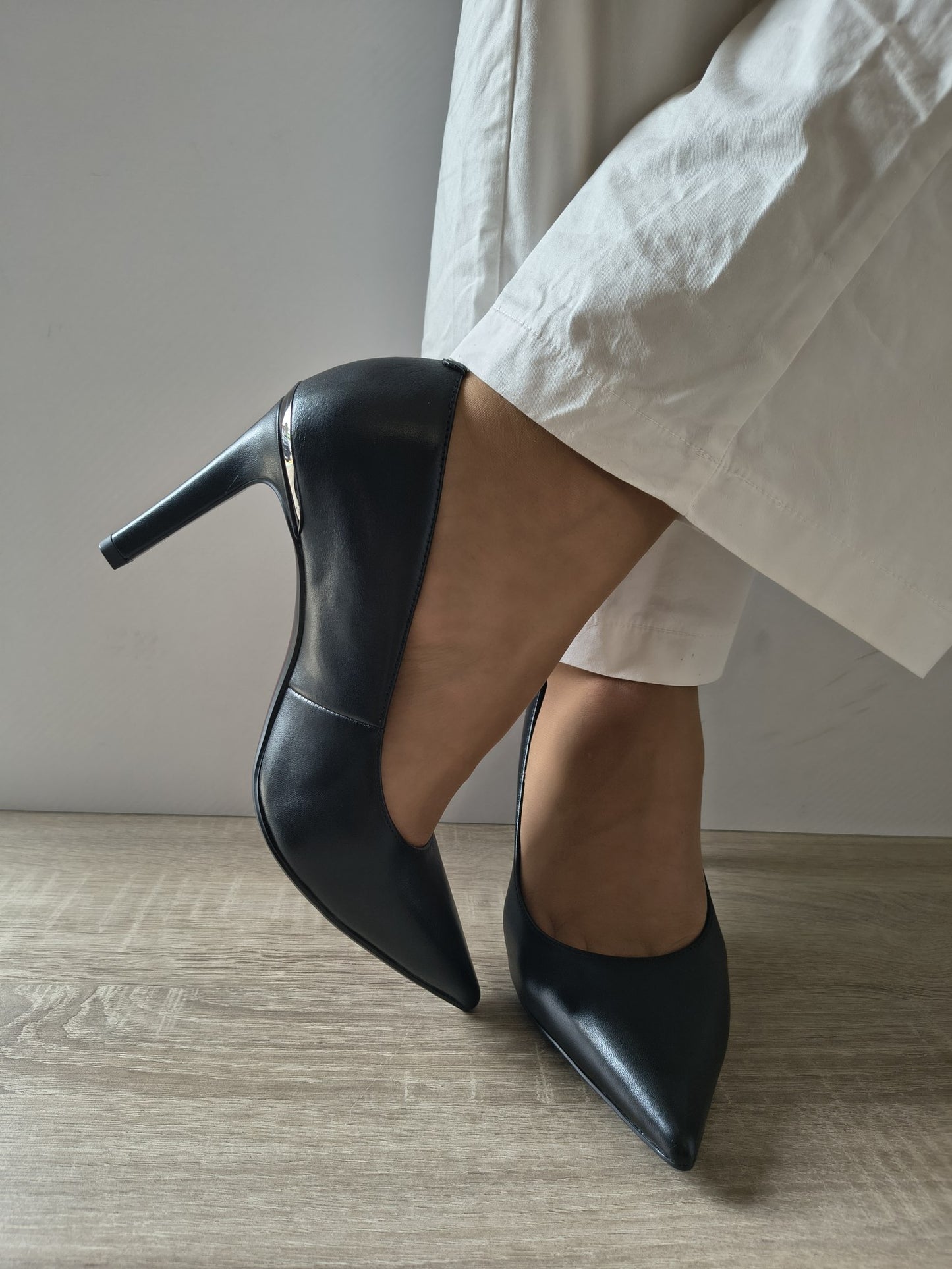 PANTOFI ELEGANȚI DAMĂ TAMARIS 22448-47 003 NEGRI