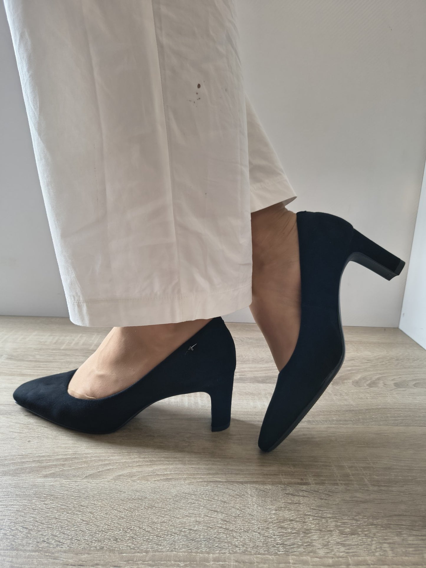 PANTOFI ELEGANȚI DAMĂ TAMARIS 22455-47 001 NEGRI VELUR