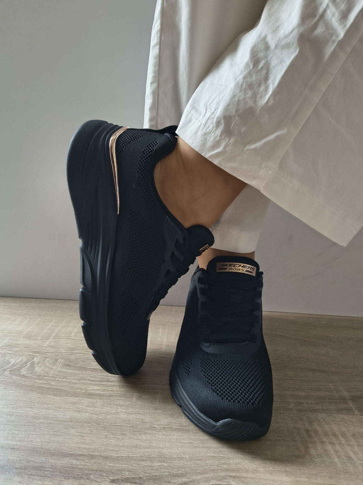 PANTOFI SPORT DAMĂ SKECHERS 117720 BBK NEGRI