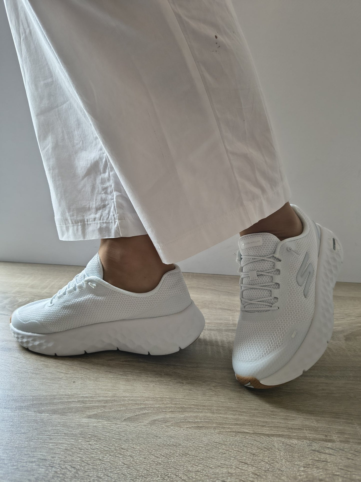 PANTOFI SPORT DAMĂ SKECHERS 126030 WSL ALBI