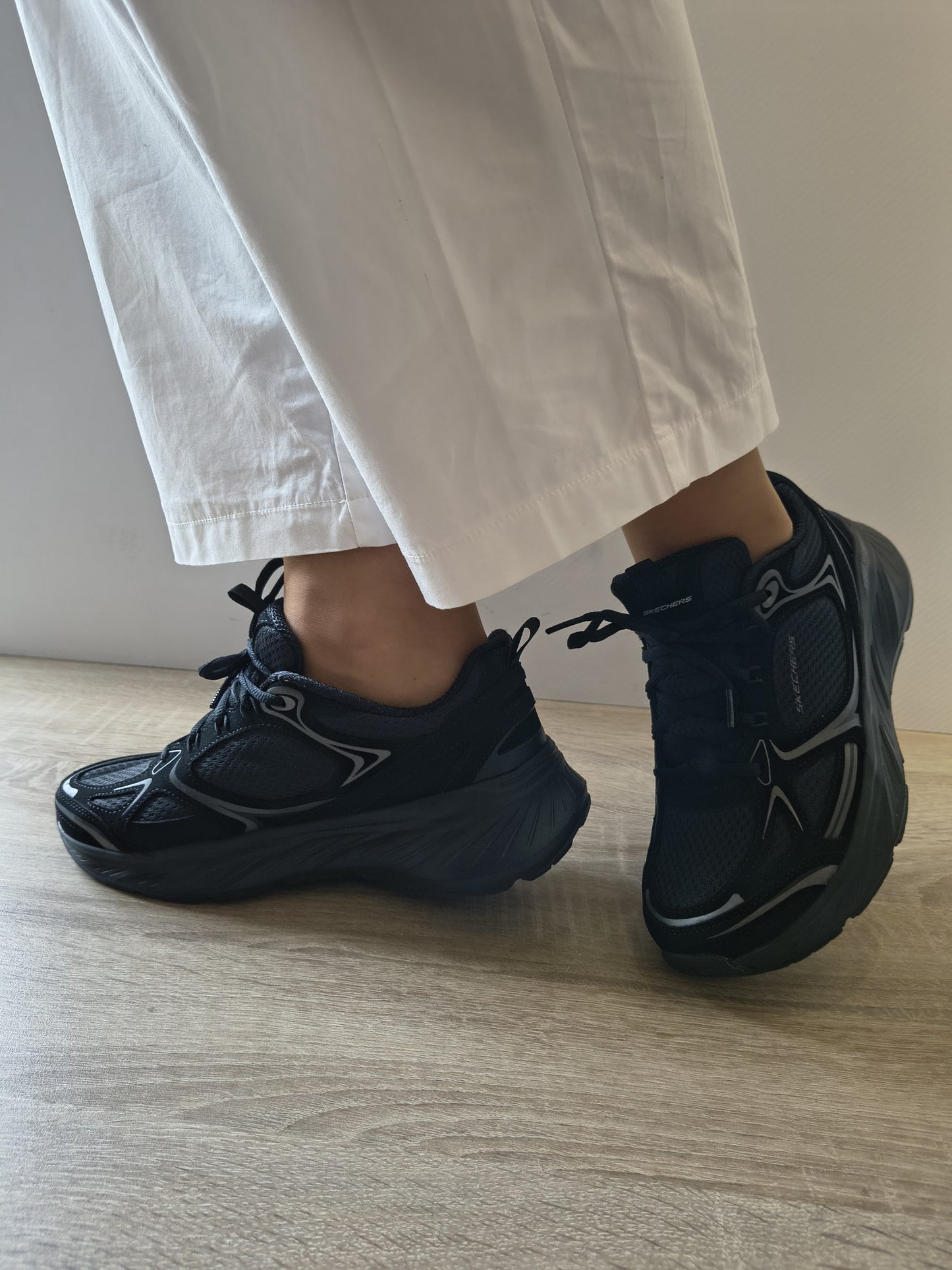 PANTOFI SPORT DAMĂ SKECHERS 150475 BBK NEGRI
