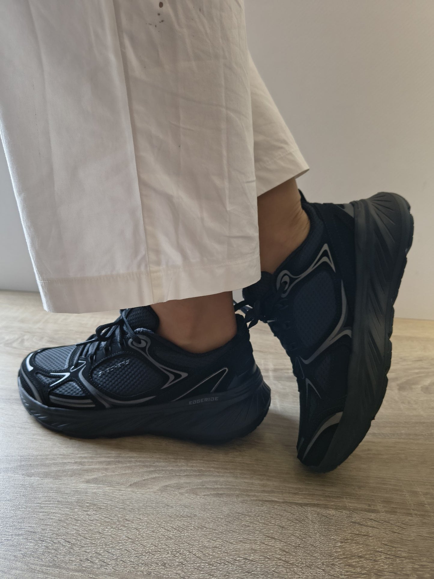 PANTOFI SPORT DAMĂ SKECHERS 150475 BBK NEGRI