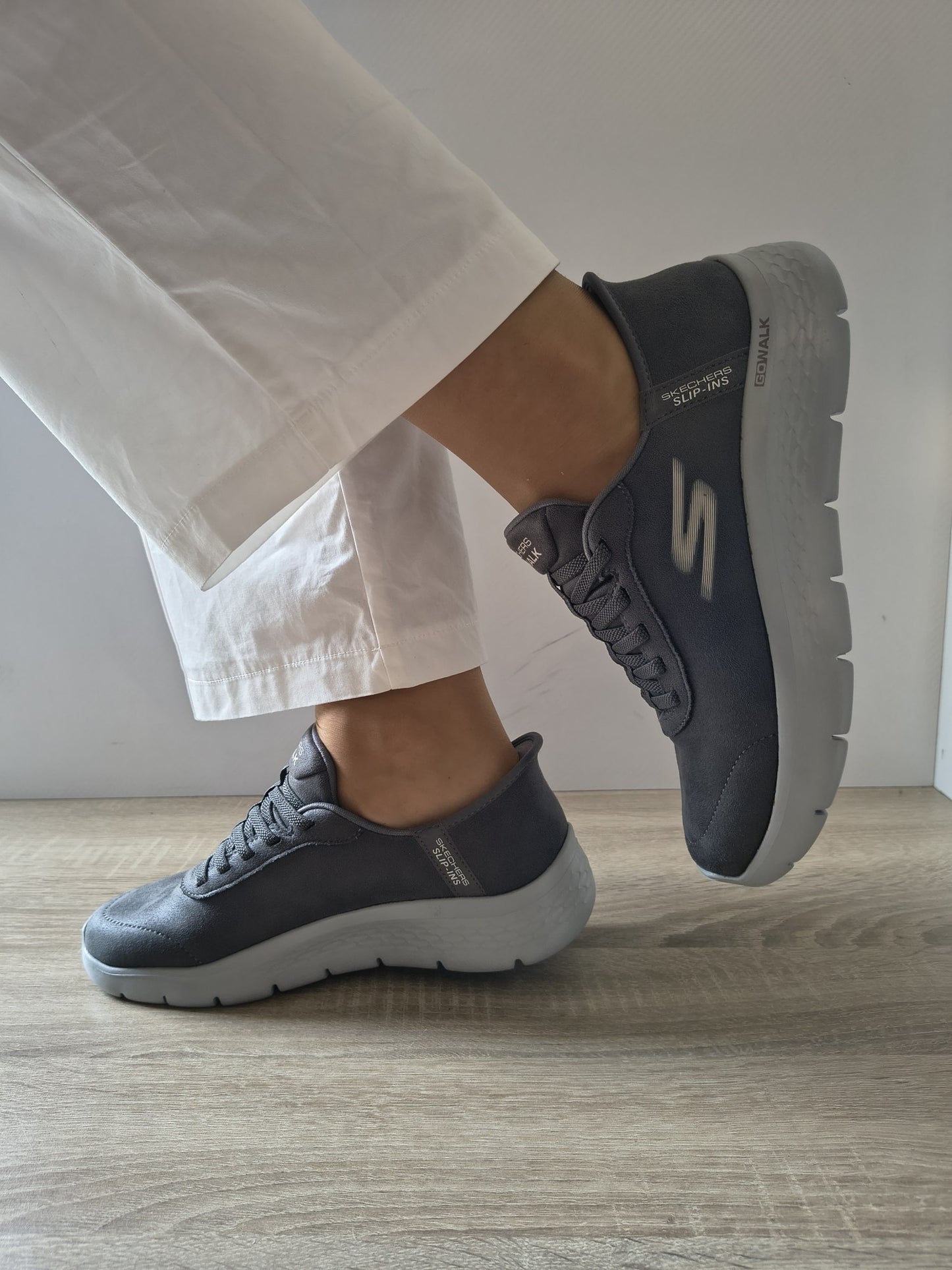 PANTOFI SPORT DAMĂ SKECHERS 124837 CHAR GRI