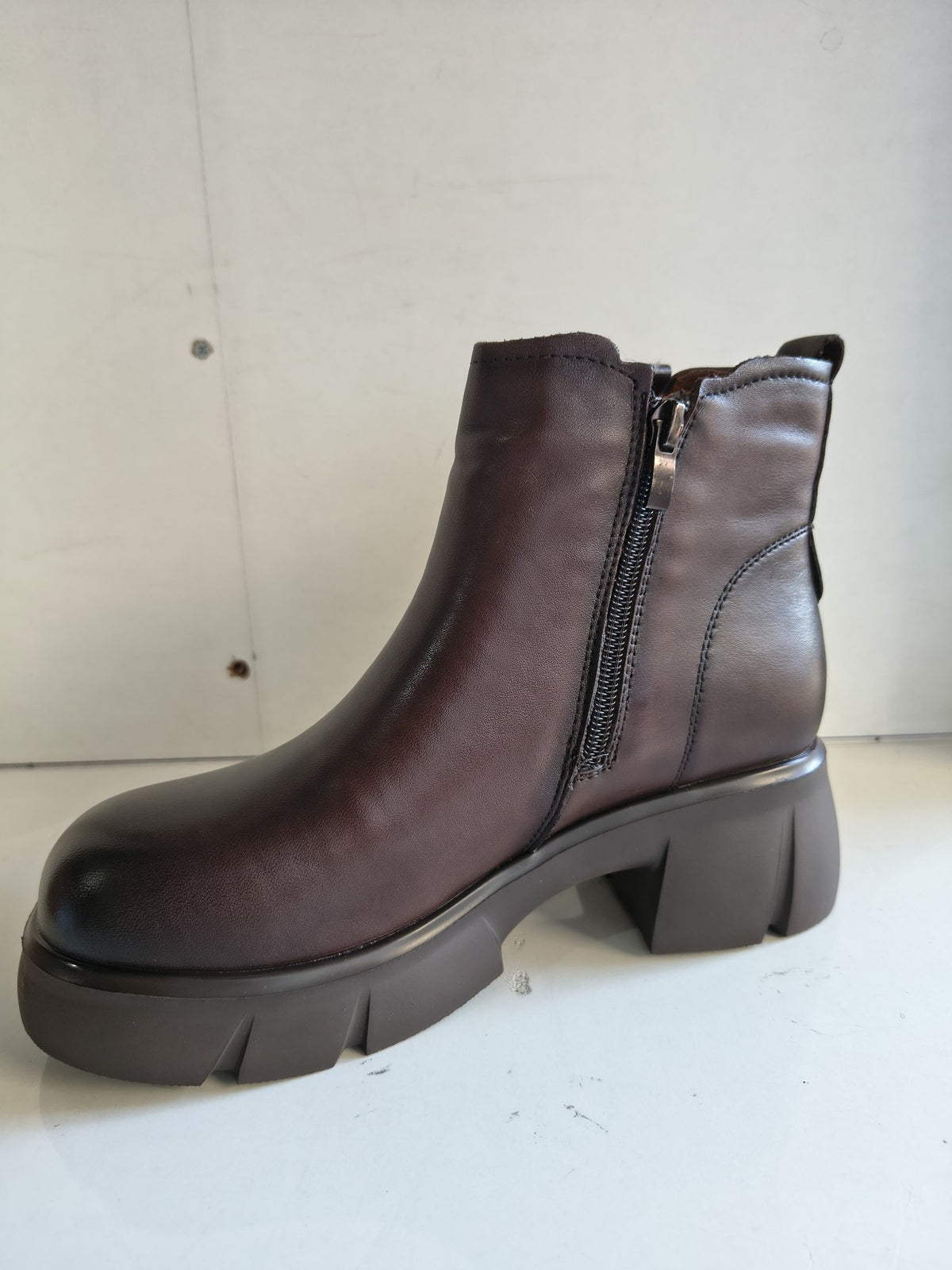 NIR Lica 0050 IMG_20260917_083208641_HDR.jpg | GHETE CASUAL DAMA FORMAZIONE M5295 Maro