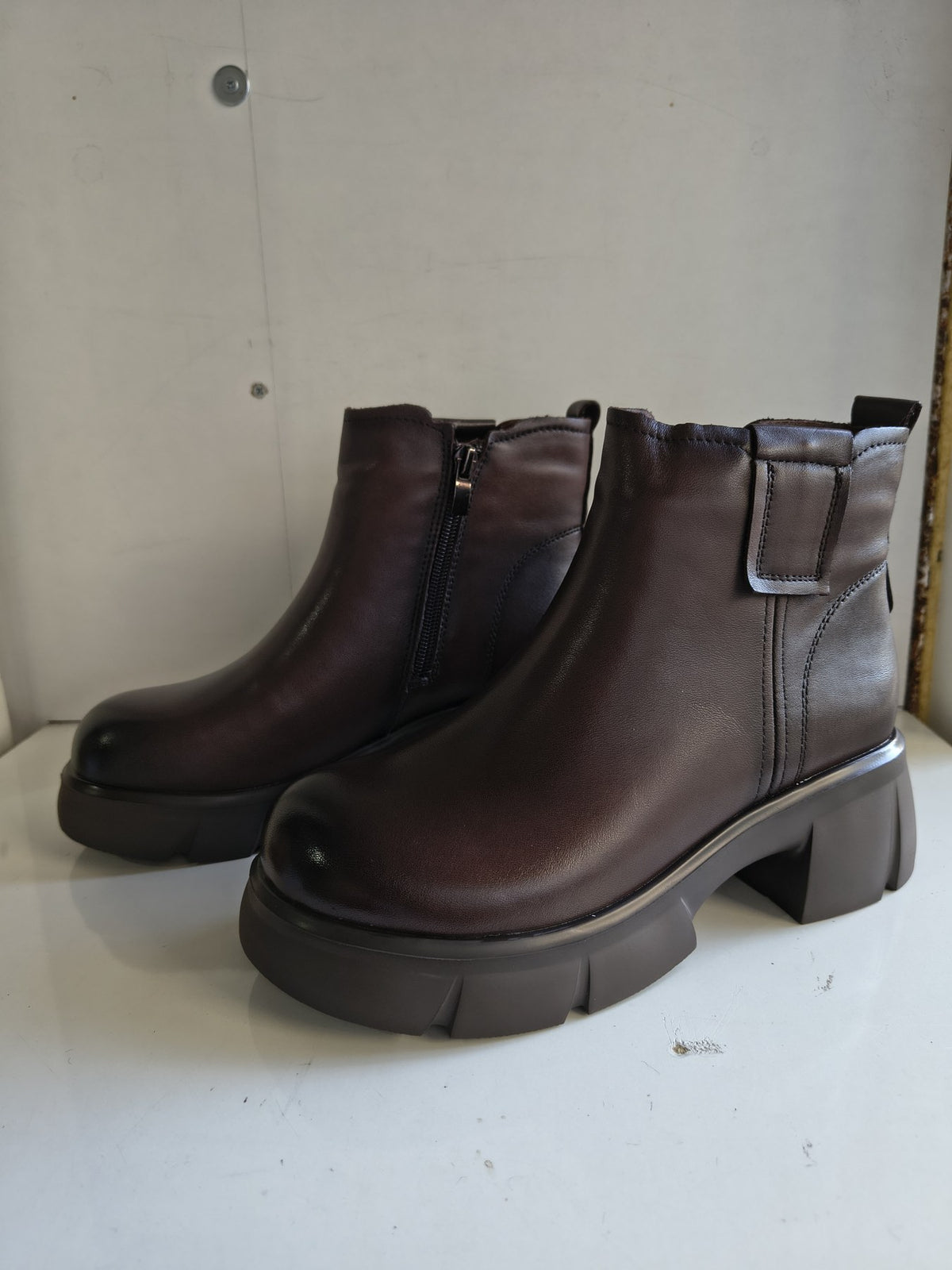 NIR Lica 0050 IMG_20260917_083313055_HDR.jpg | GHETE CASUAL DAMA FORMAZIONE M5295 Maro