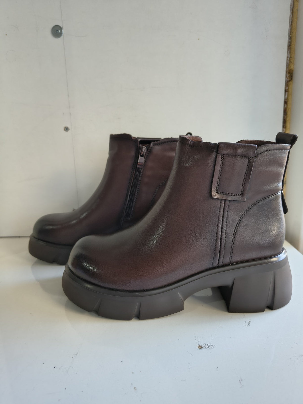 NIR Lica 0050 IMG_20260917_083317834_HDR.jpg | GHETE CASUAL DAMA FORMAZIONE M5295 Maro