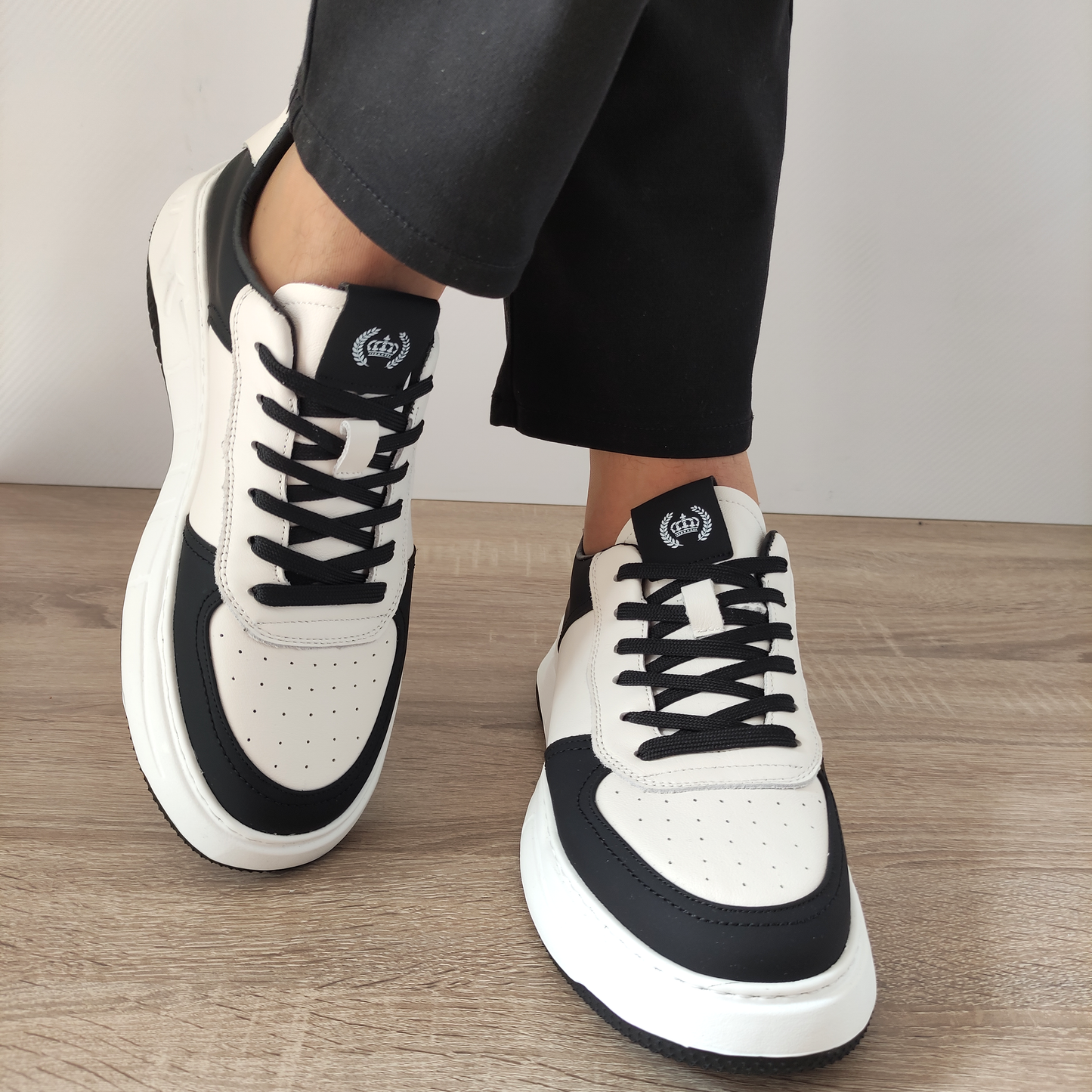 PANTOFI CASUAL BARBATI FRANCO GERARDO 8268 ALBI CU NEGRU - imagine 4