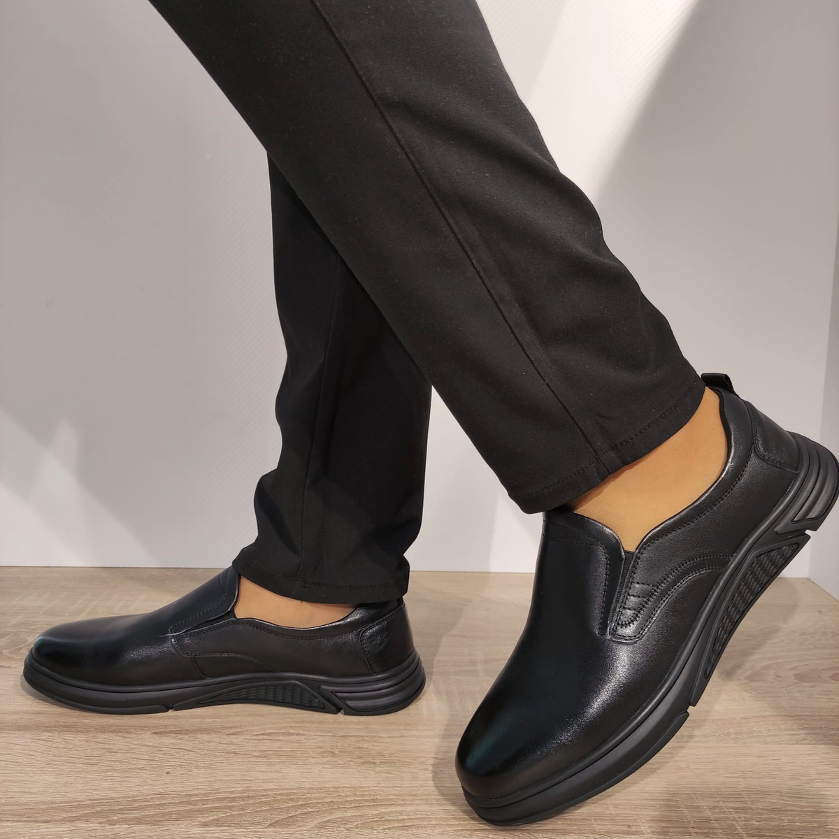 PANTOFI CASUAL BARBATI MELS WM831 NEGRI - imagine 2