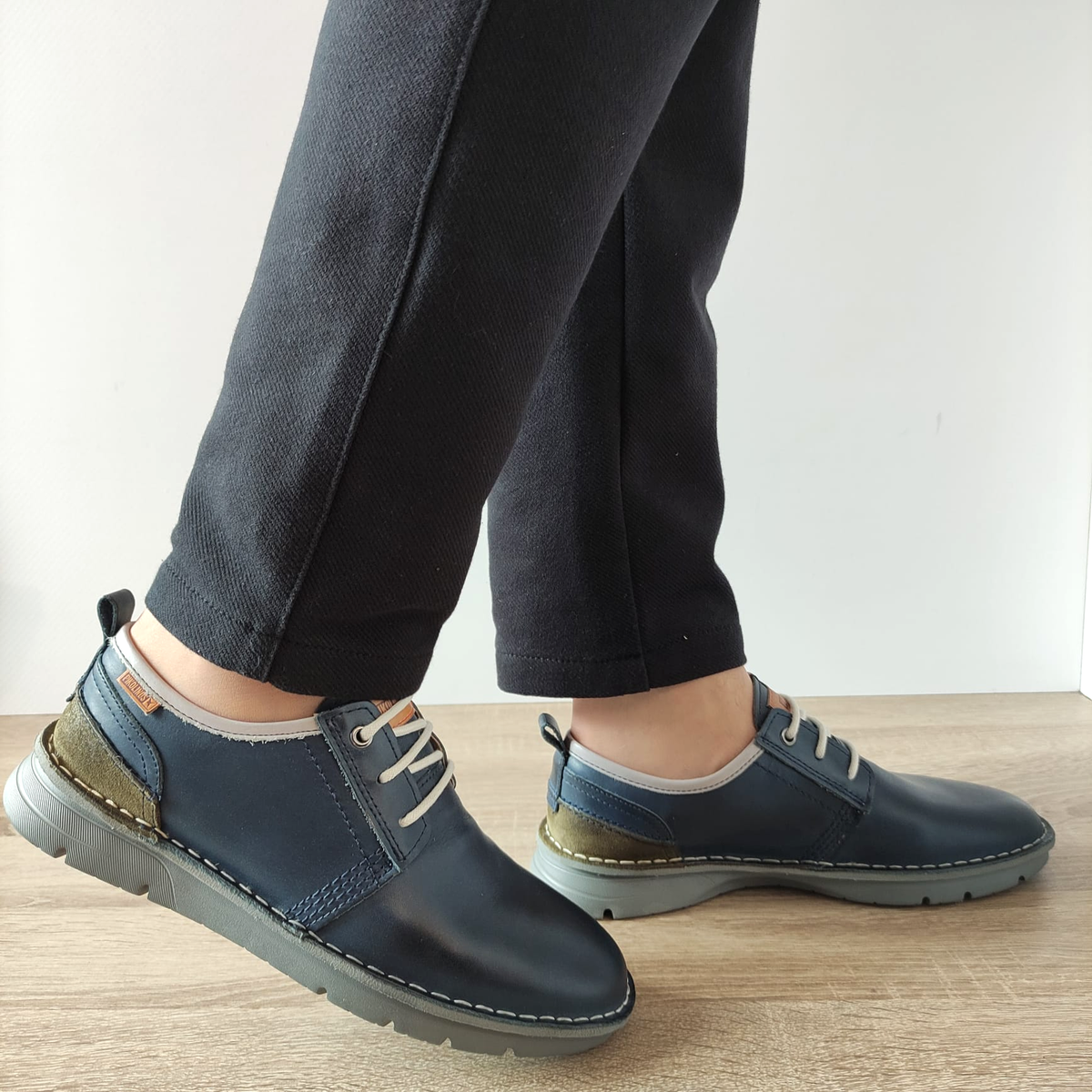 PANTOFI CASUAL BARBATI PIKOLINOS 4232C1 ALBASTRI - imagine 2
