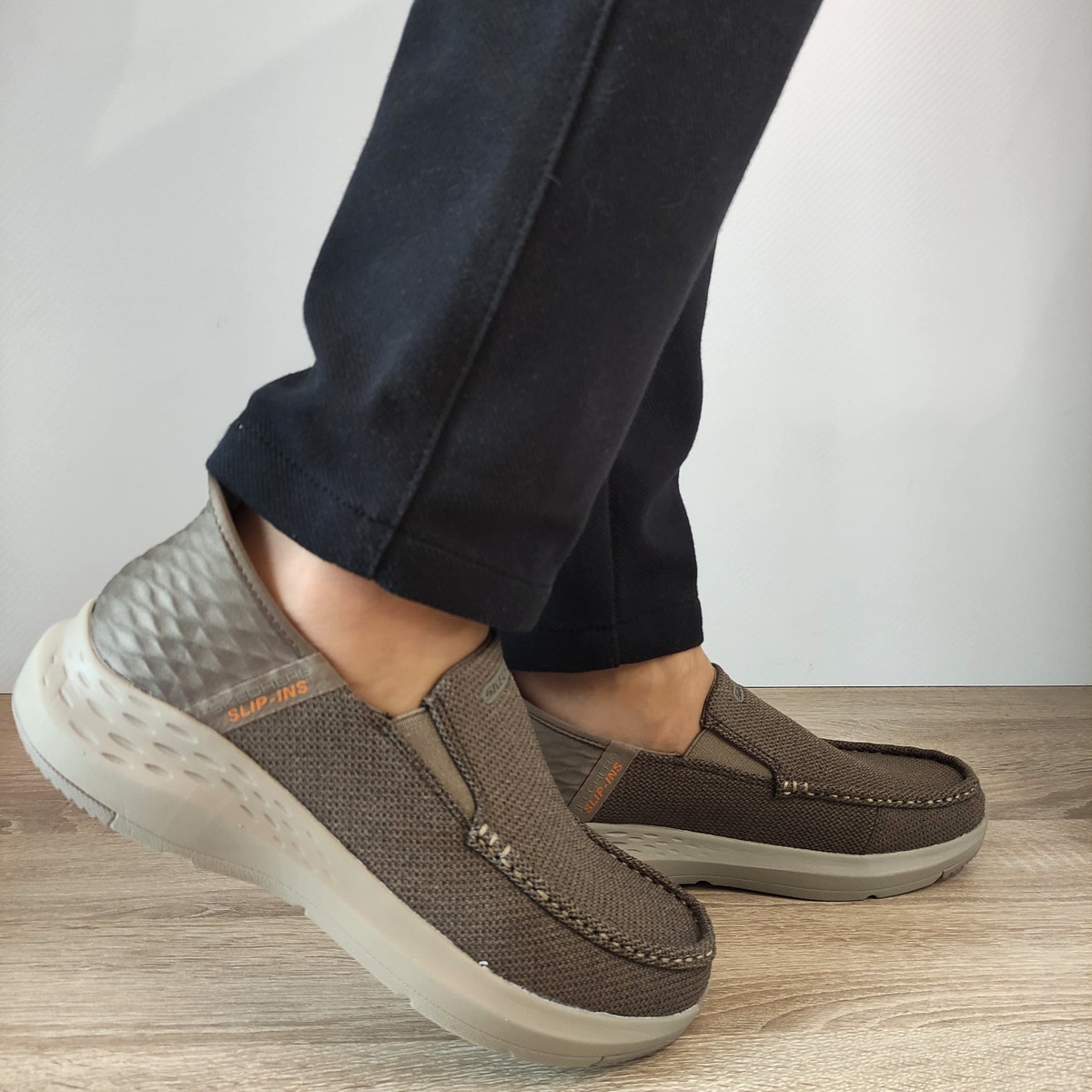 PANTOFI CASUAL BARBATI SKECHERS 204804 TPE - imagine 3
