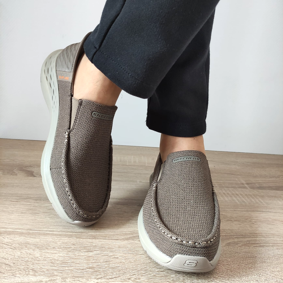 PANTOFI CASUAL BARBATI SKECHERS 204804 TPE - imagine 5
