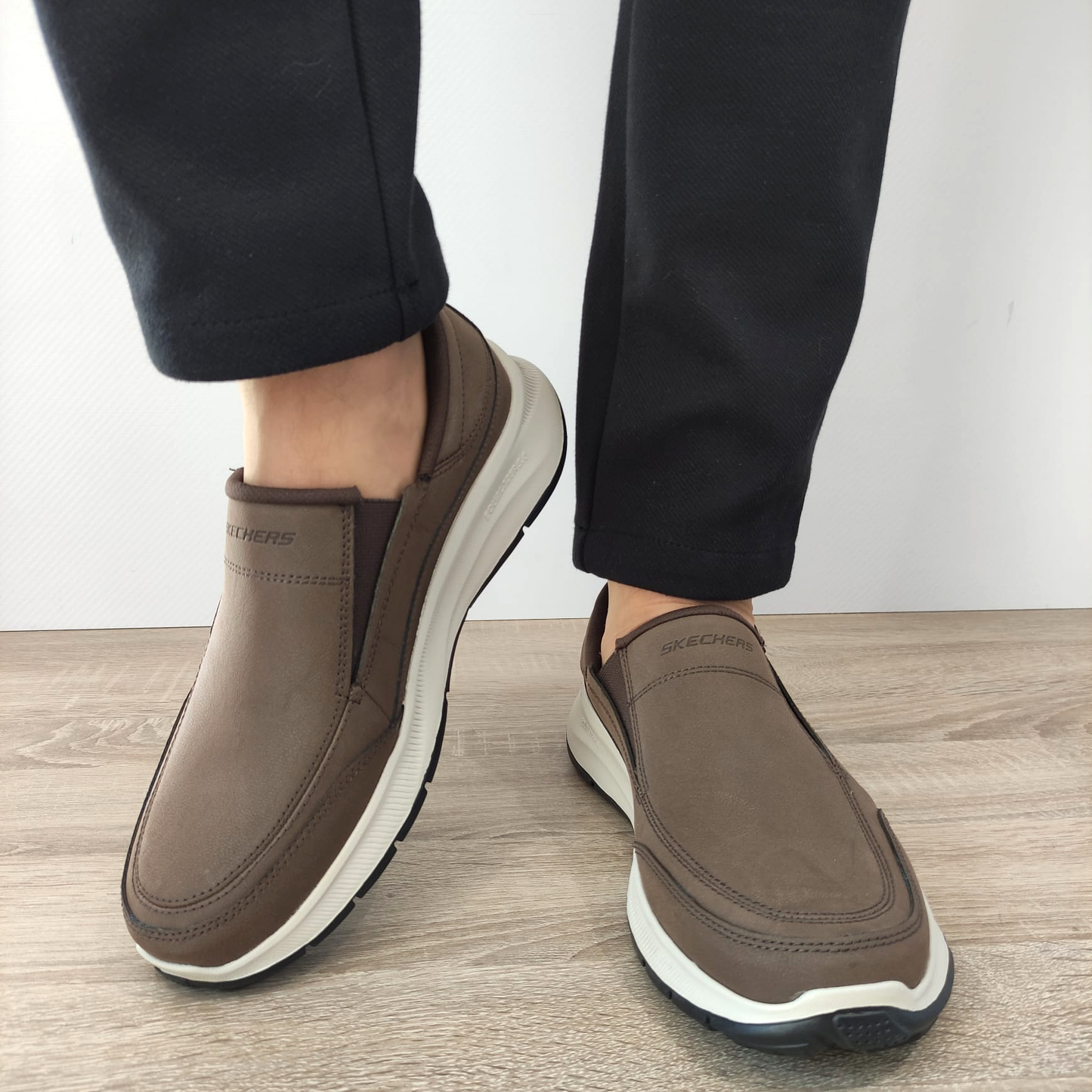 PANTOFI CASUAL BARBATI SKECHERS 232517 CHOC - imagine 7