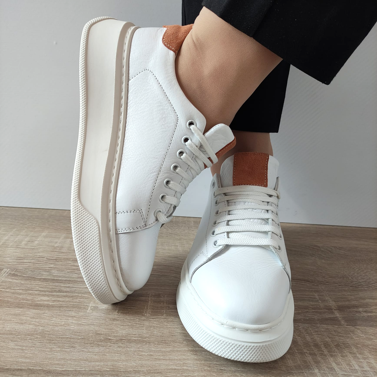 PANTOFI CASUAL DAMA CASPIAN 3602-2 ALBI + ROZ - imagine 3