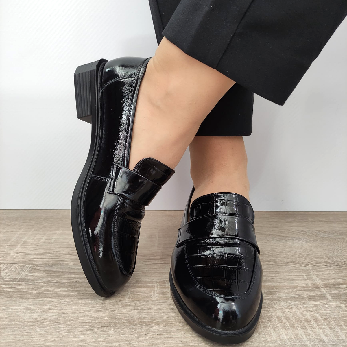 PANTOFI CASUAL DAMA PASS 440007 01-L NEGRI LAC - imagine 4