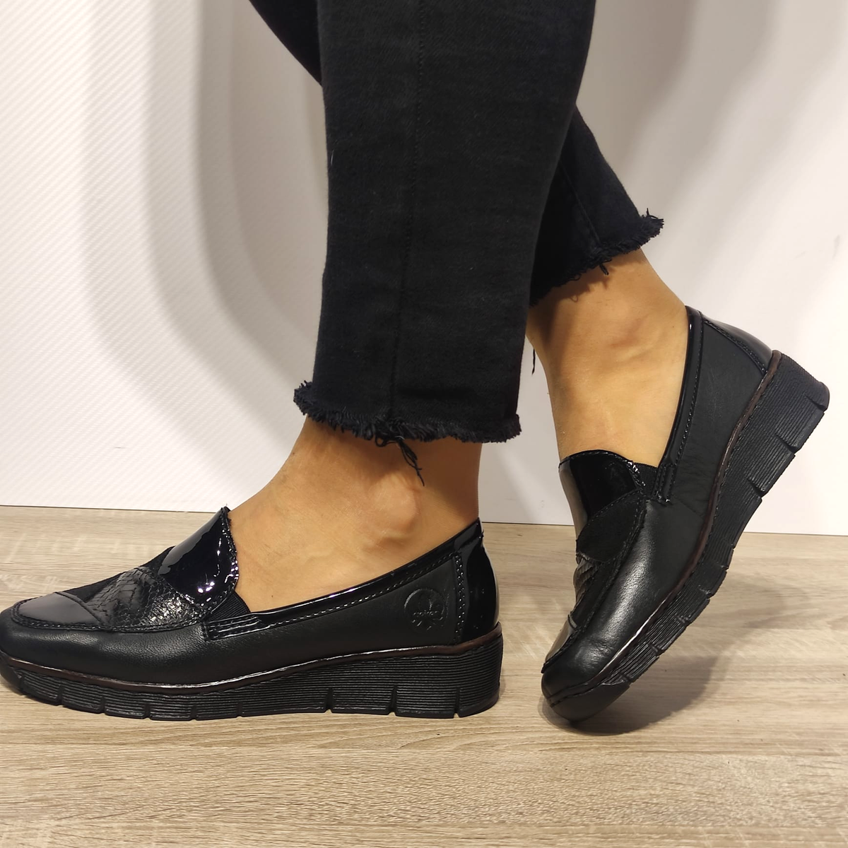 PANTOFI CASUAL DAMA RIEKER 53785-00 NEGRI - imagine 3