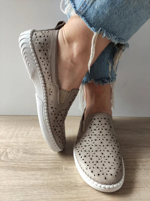 PANTOFI CASUAL PERFORATI DAMA CASPIAN 24015 GREJ - imagine 3