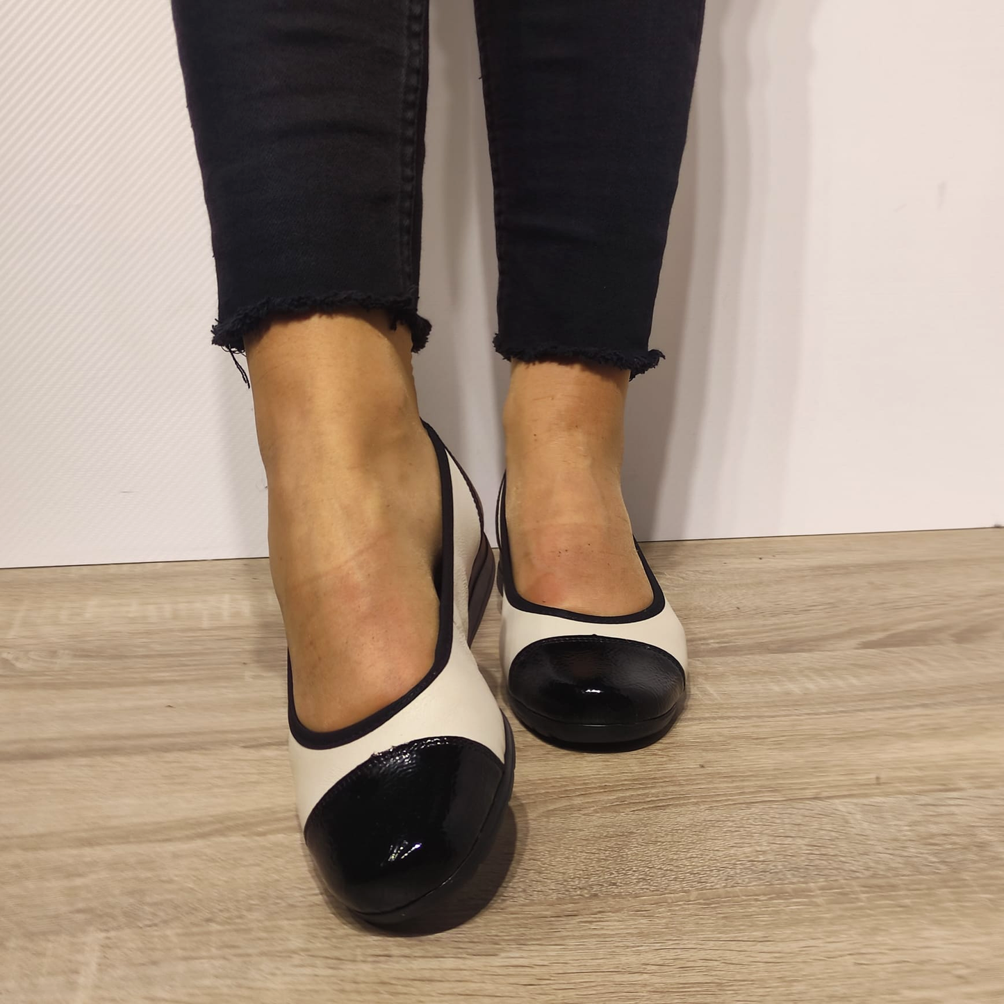 PANTOFI CASUSAL DAMA RIEKER L9351-80 BEJ + NEGRU LAC