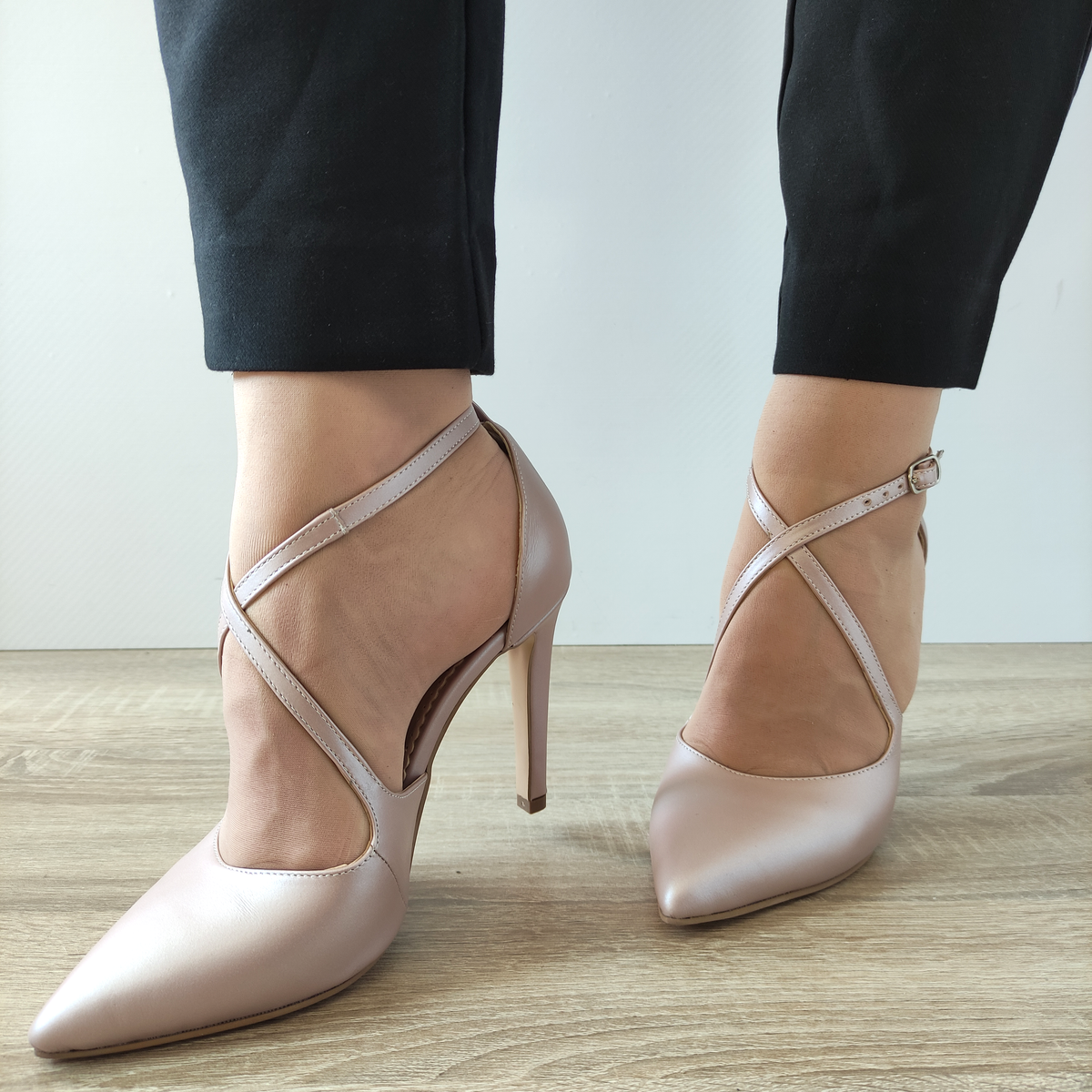PANTOFI DECUPATI DAMA PERLLA 3211-3 GREJ SIDEFAT - imagine 4
