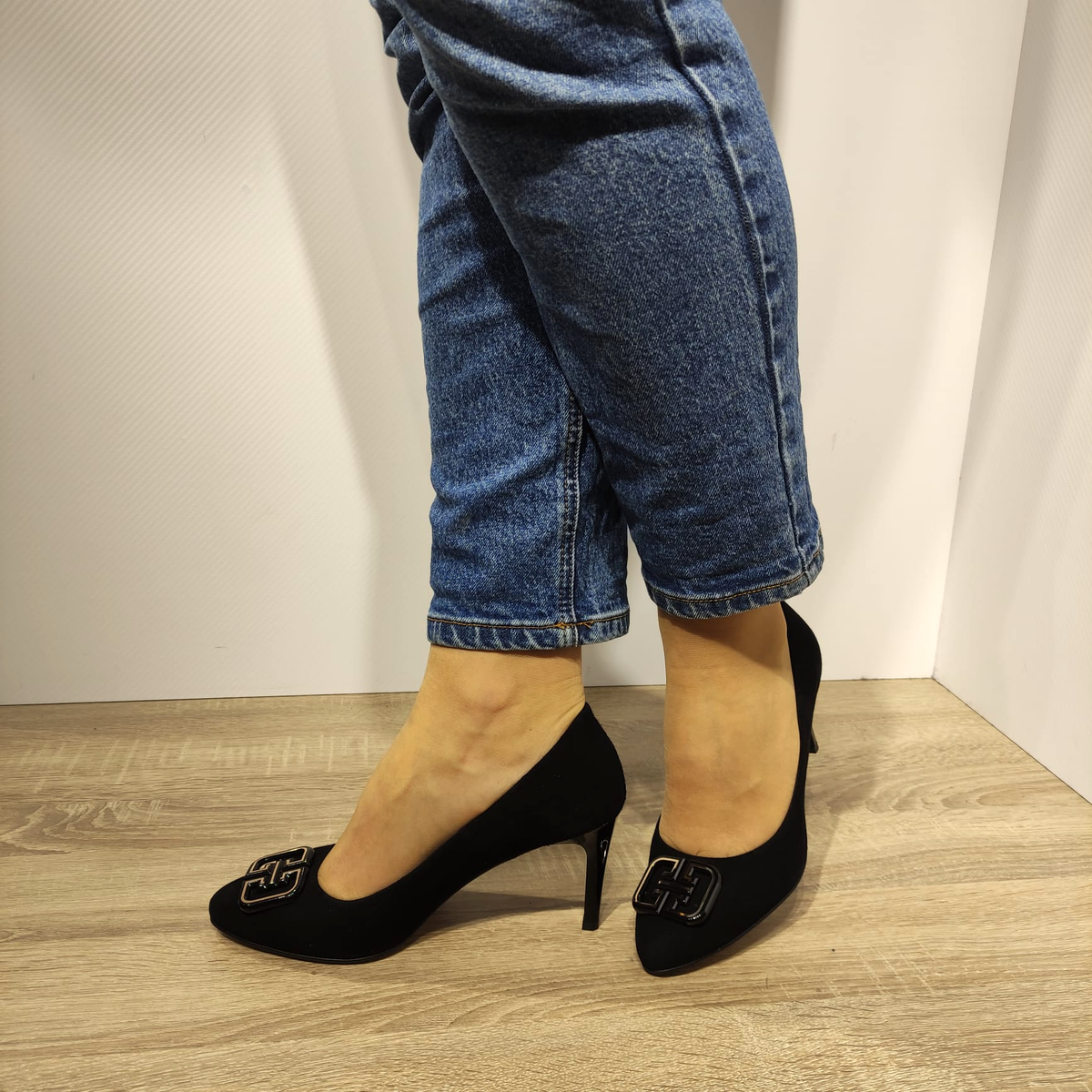 PANTOFI ELEGANTI DAMA AGA 1231.19 NEGRI VELUR - imagine 3