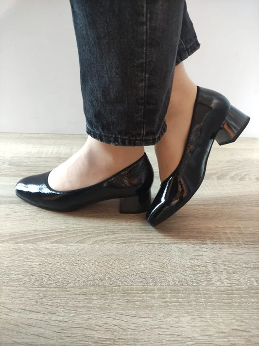 PANTOFI ELEGANTI DAMA CAPRICE 22303-43 NEGRI LAC