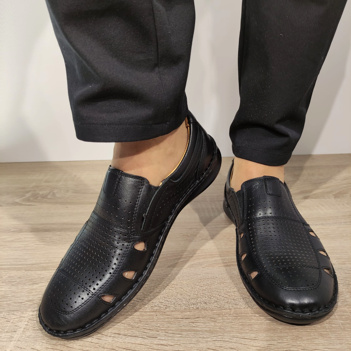 PANTOFI PERFORATI BARBATI GORETTI 9990-107 NEGRI - imagine 5