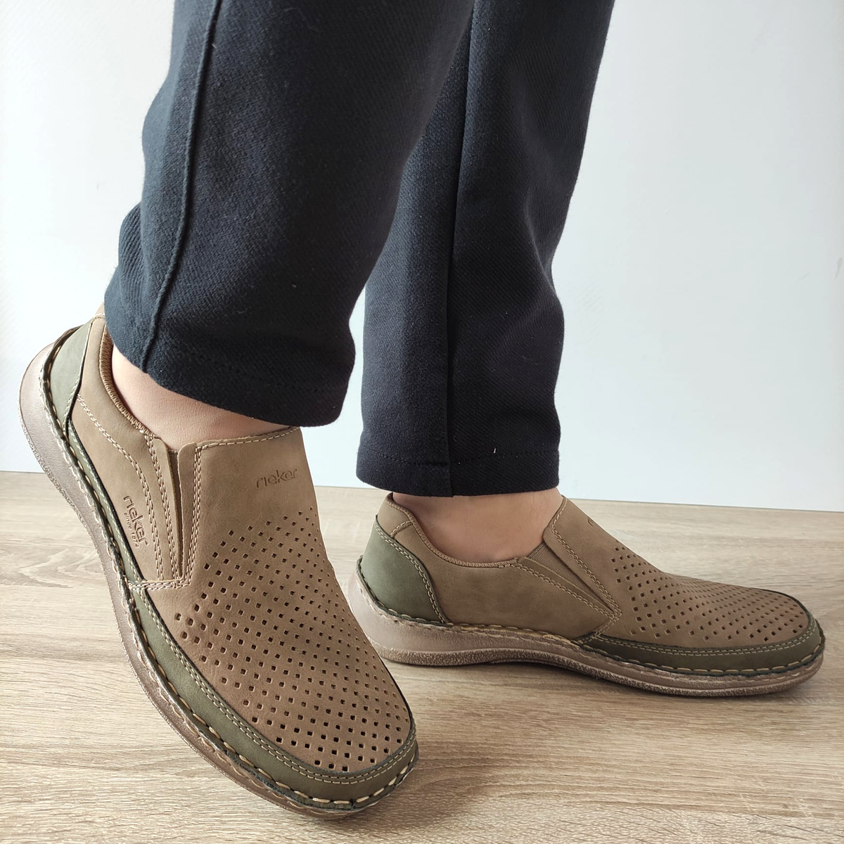PANTOFI PERFORATI BARBATI RIEKER 03079-64 BEJ - imagine 3