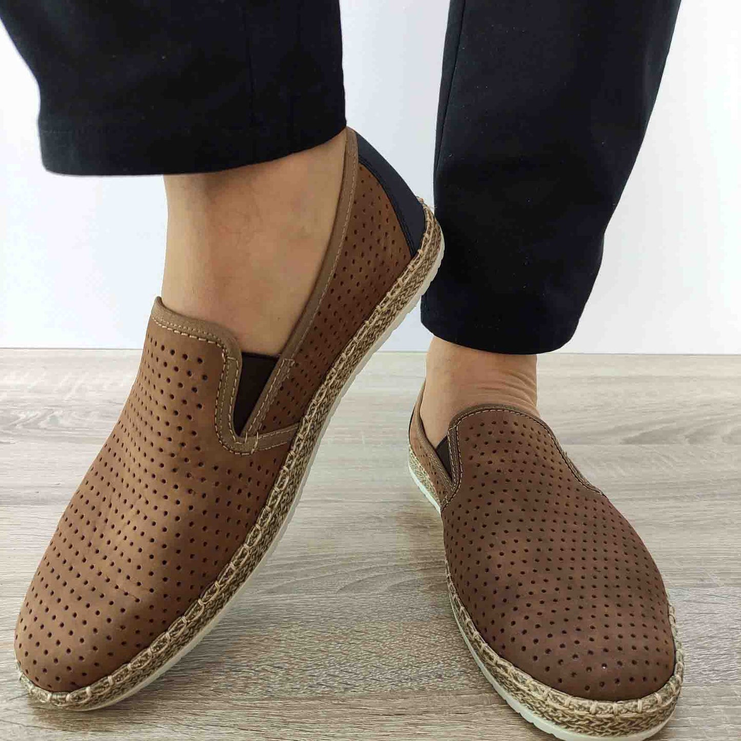 PANTOFI PERFORATI CASUAL BARBATI RIEKER B5278-24 MARO