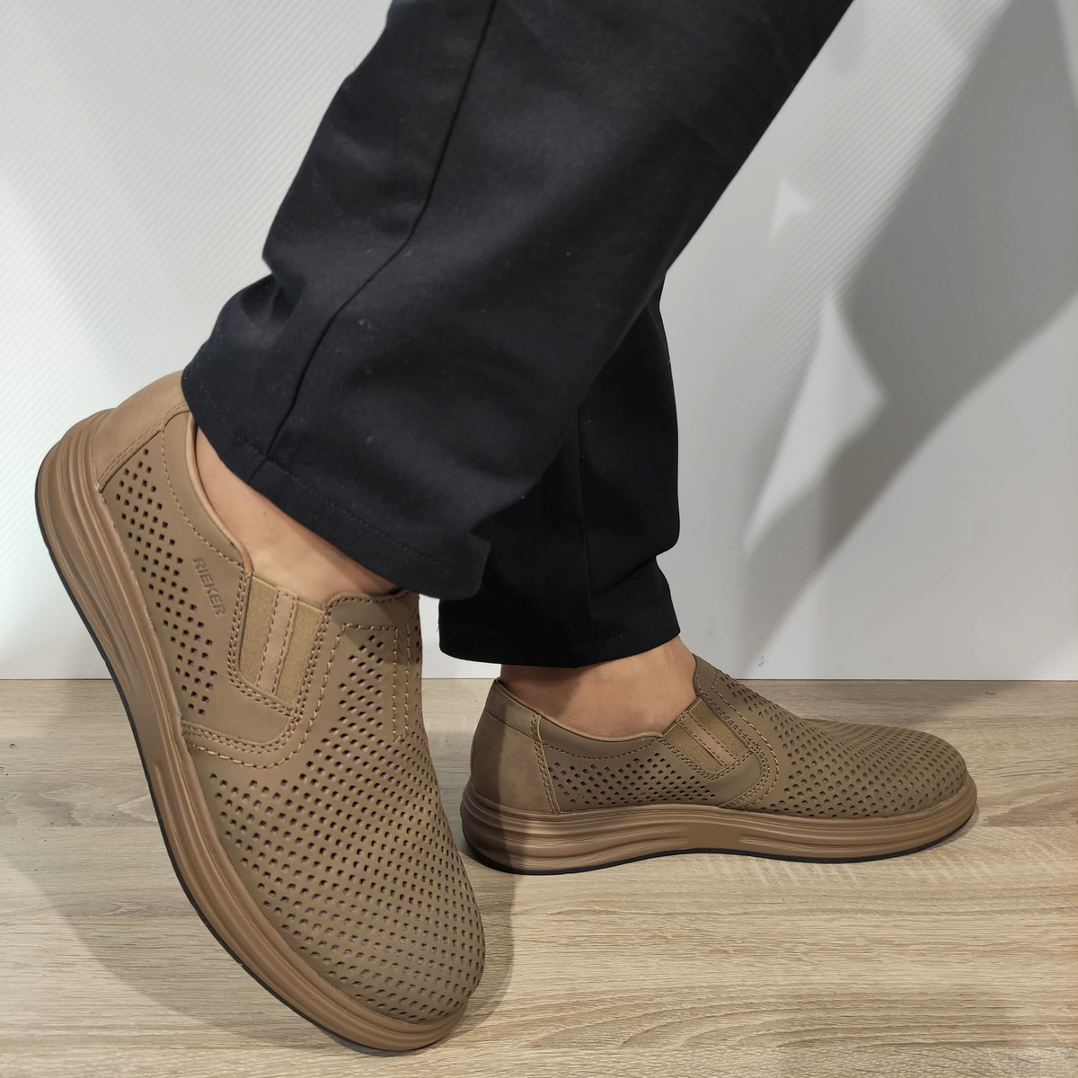 PANTOFI PERFORATI CASUAL BARBATI RIEKER B6355-64 MARO - imagine 4