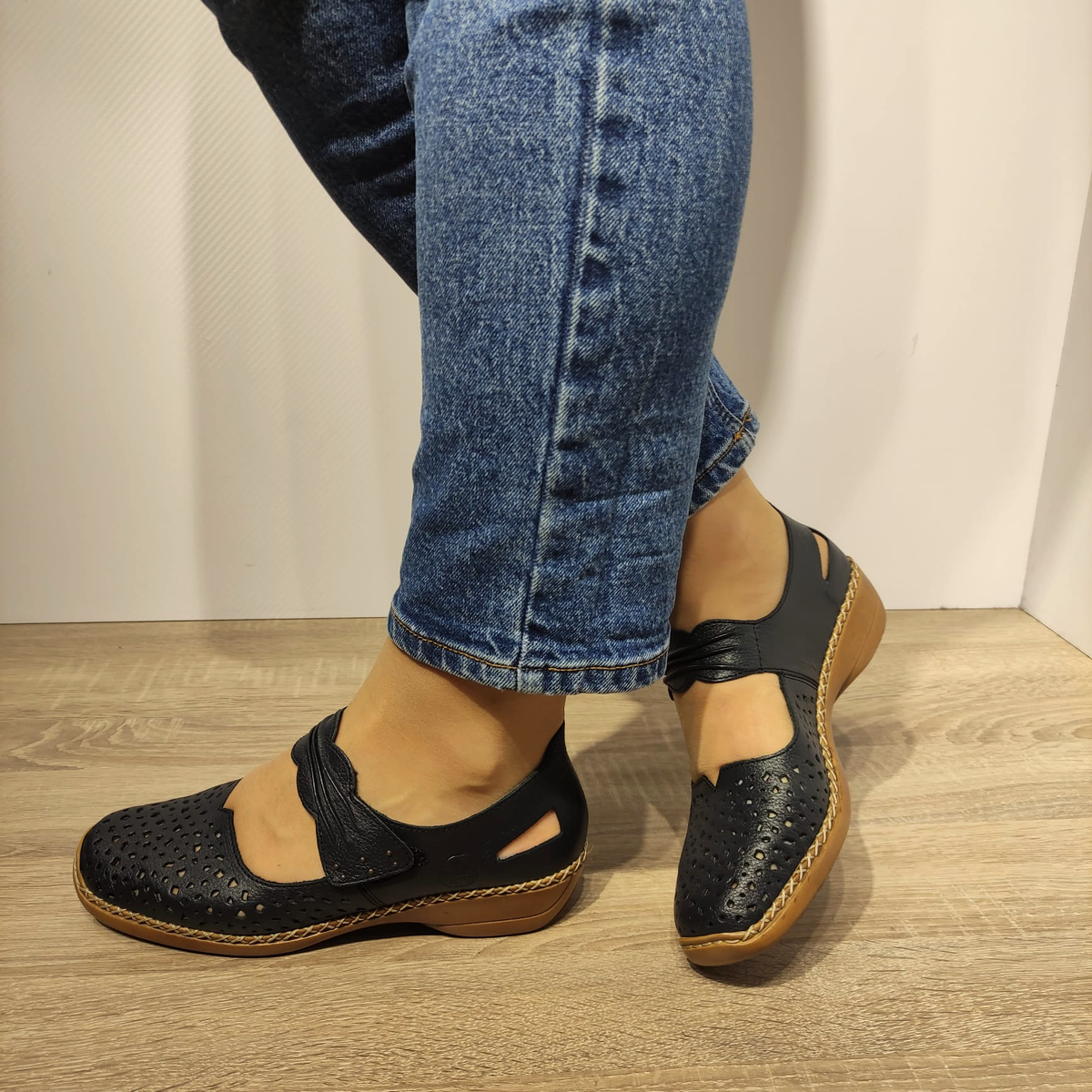 PANTOFI PERFORAȚI CASUAL DAMĂ RIEKER 41399-14 - imagine 2
