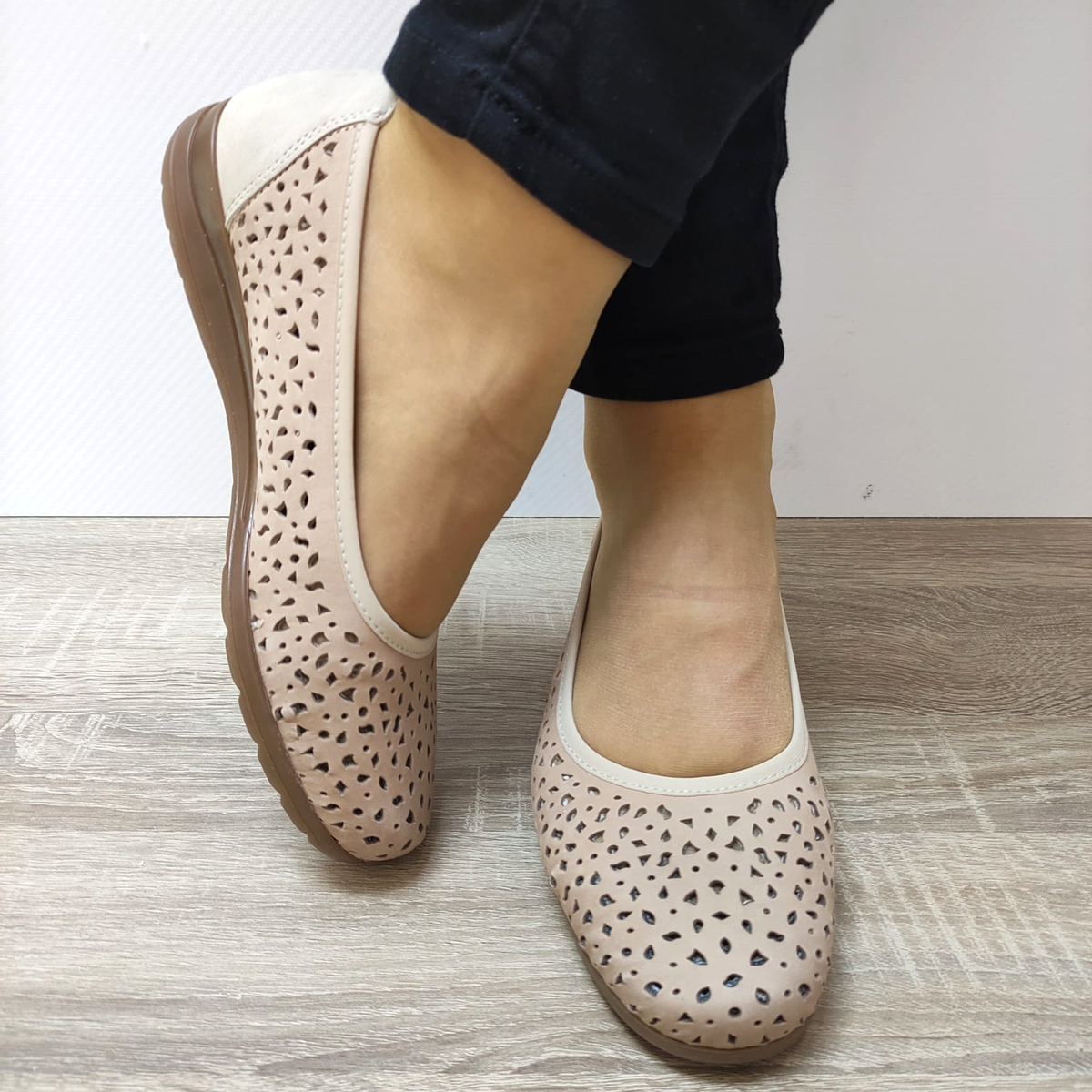 PANTOFI PERFORATI CASUAL DAMA RIEKER L9365-61 BEJ - imagine 4