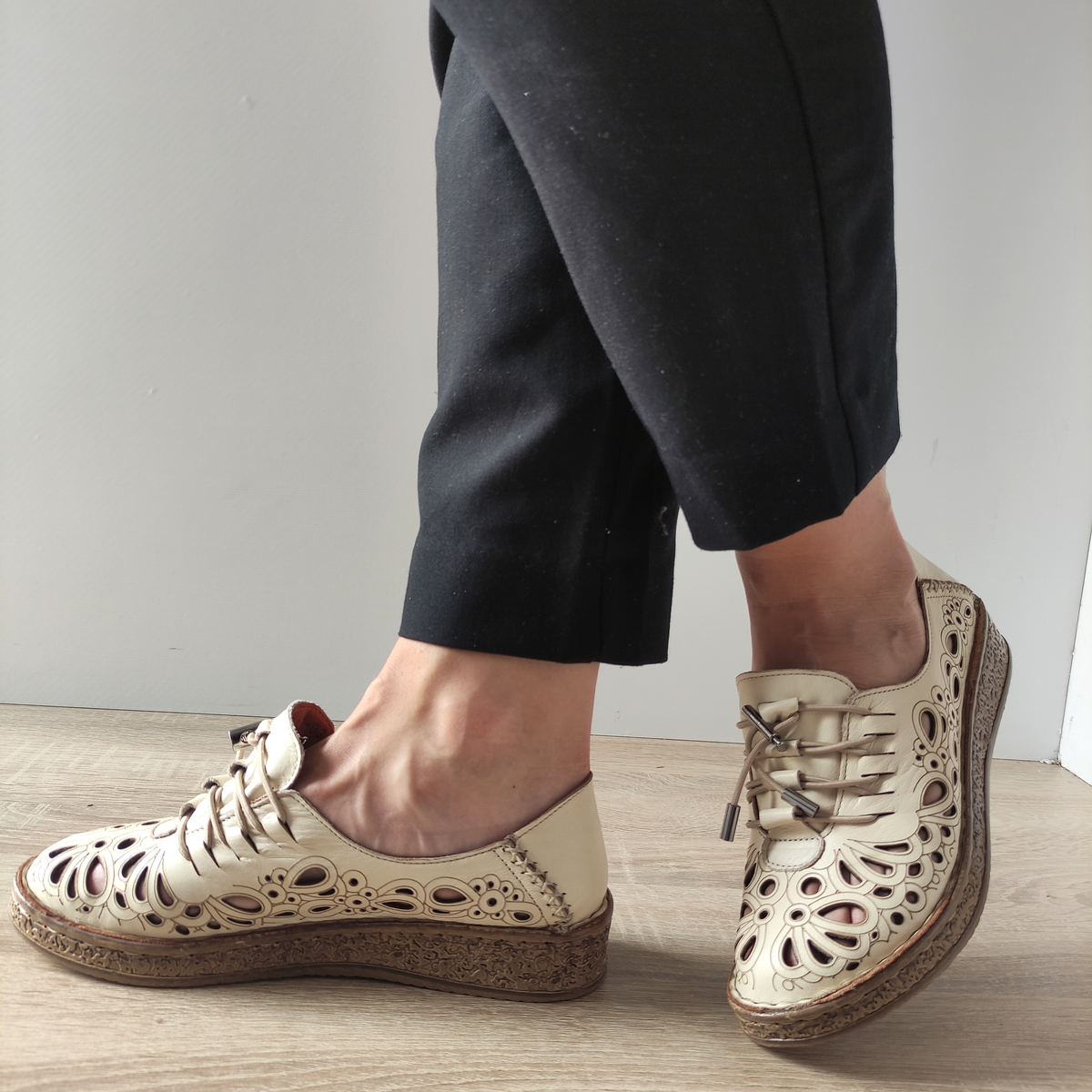 PANTOFI PERFORATI DAMA DOGATI 7154-1 - imagine 2