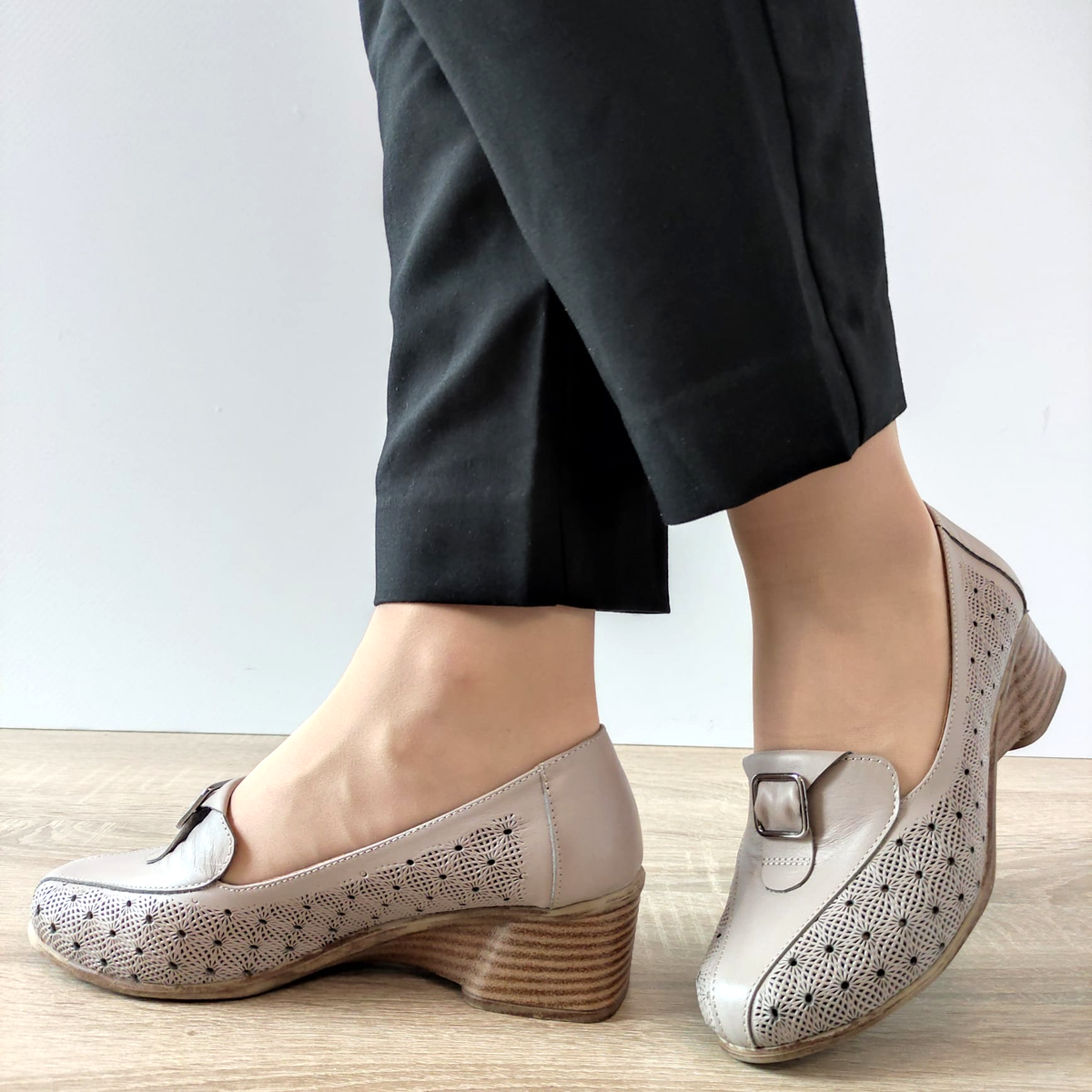 PANTOFI PERFORATI DAMA DOGATI Z21-05 ROZ NUDE VIZON - imagine 3