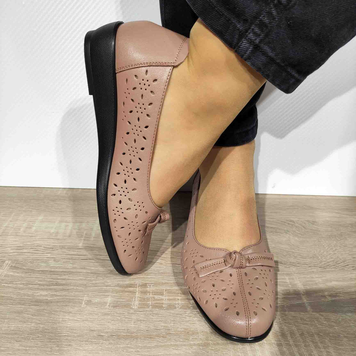 PANTOFI CASUAL PERFORATI DAMA FORMAZIONE 2551913 CREM - imagine 4