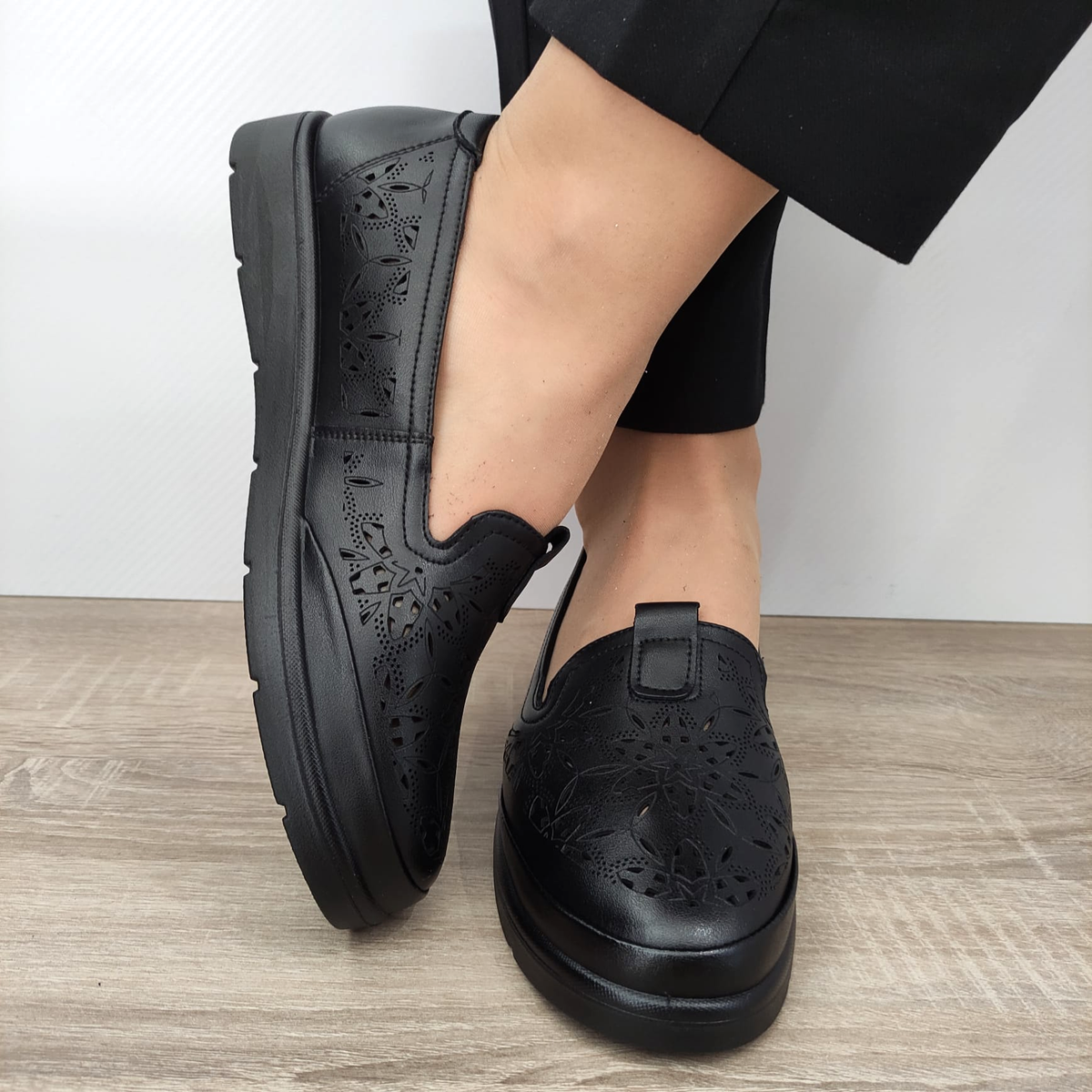 PANTOFI PERFORATI DAMA FORMAZIONE 33196WTP NEGRI - imagine 4