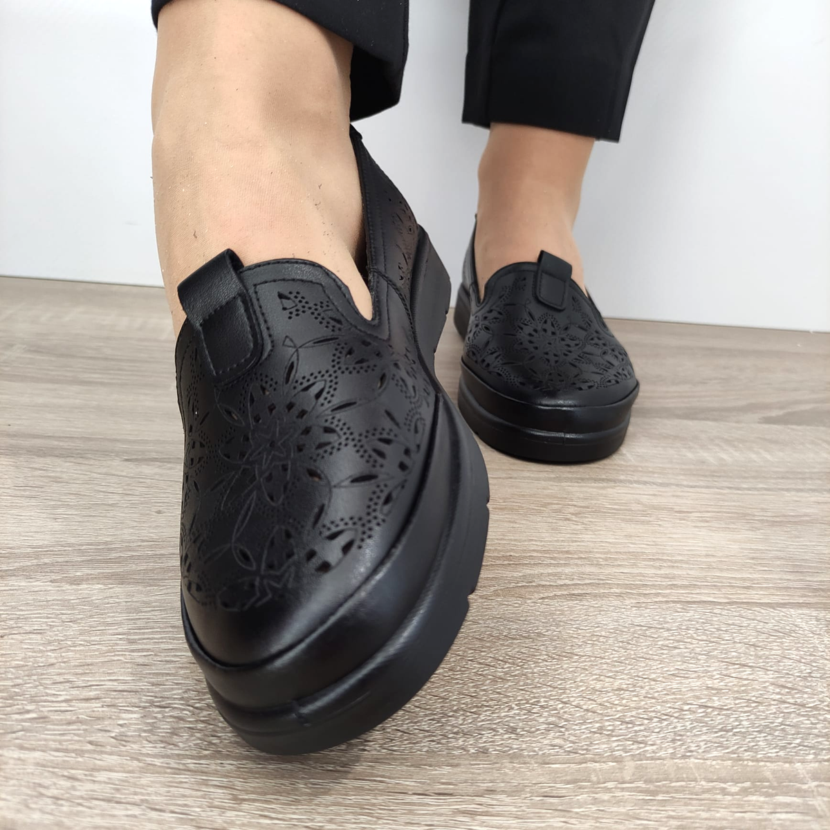 PANTOFI PERFORATI DAMA FORMAZIONE 33196WTP NEGRI - imagine 5