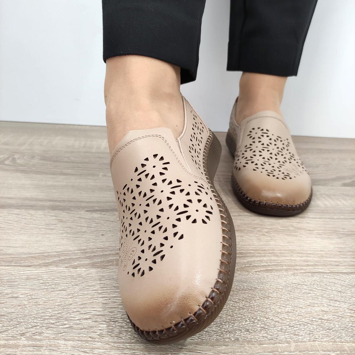 PANTOFI CASUAL PERFORATI DAMA FORMAZIONE 991-1 APRICOT - imagine 5
