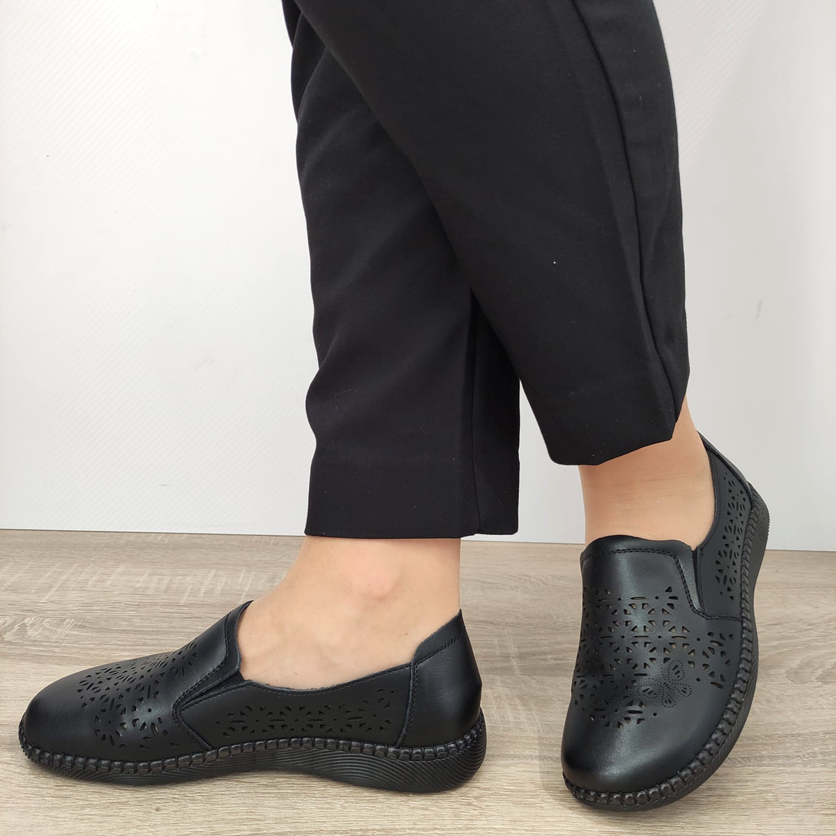 PANTOFI PERFORATI DAMA FORMAZIONE 991-1 NEGRI - imagine 3