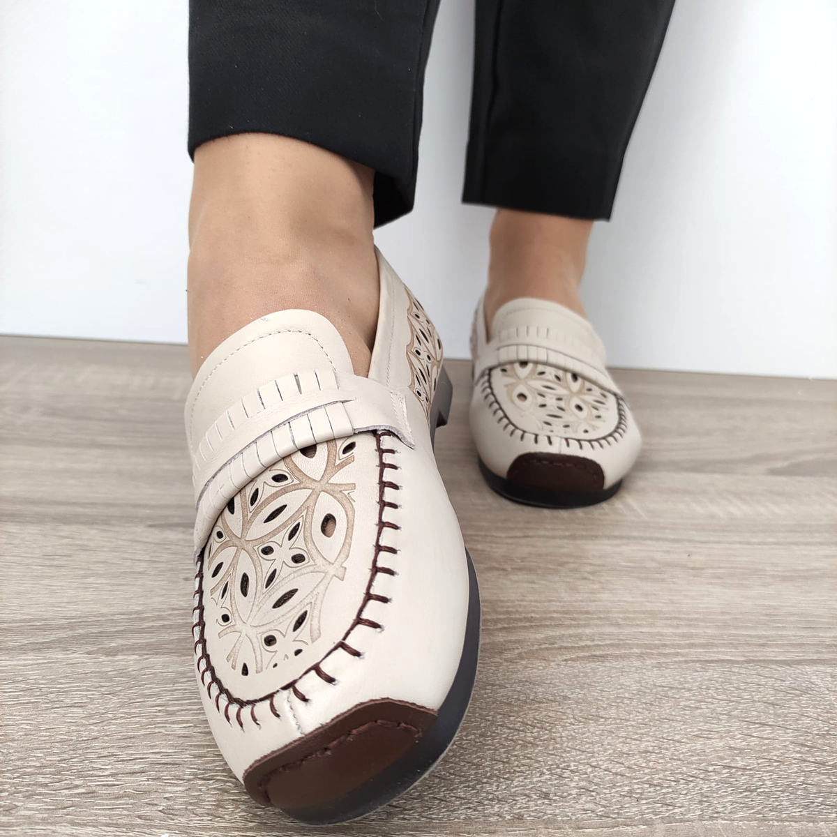 PANTOFI PERFORATI DAMA FORMAZIONE LQN03 CREM - imagine 5
