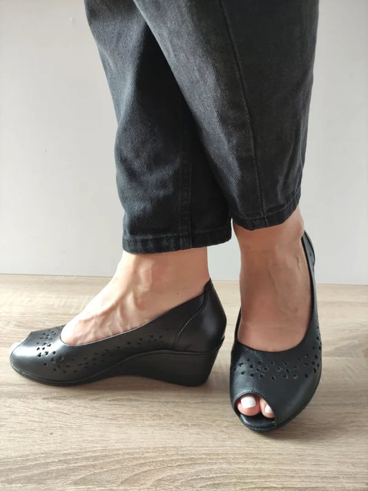 PANTOFI CASUAL PERFORATI DAMA NICOLIS 56293 NEGRI