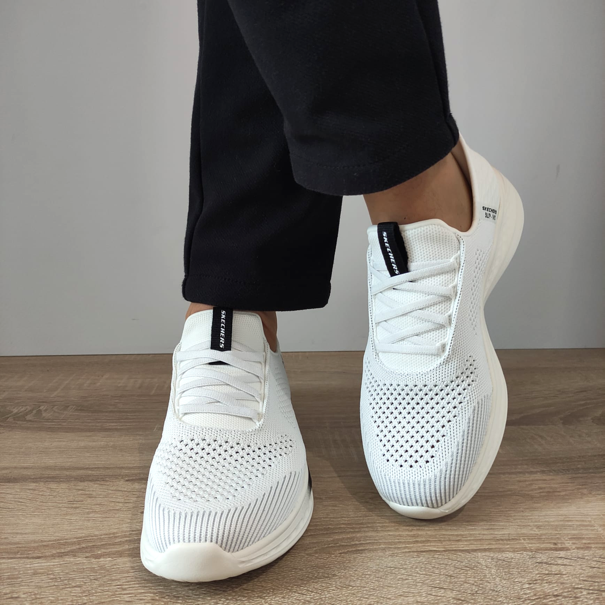 PANTOFI SPORT BARBATI SKECHERS 210810 WHT - imagine 3
