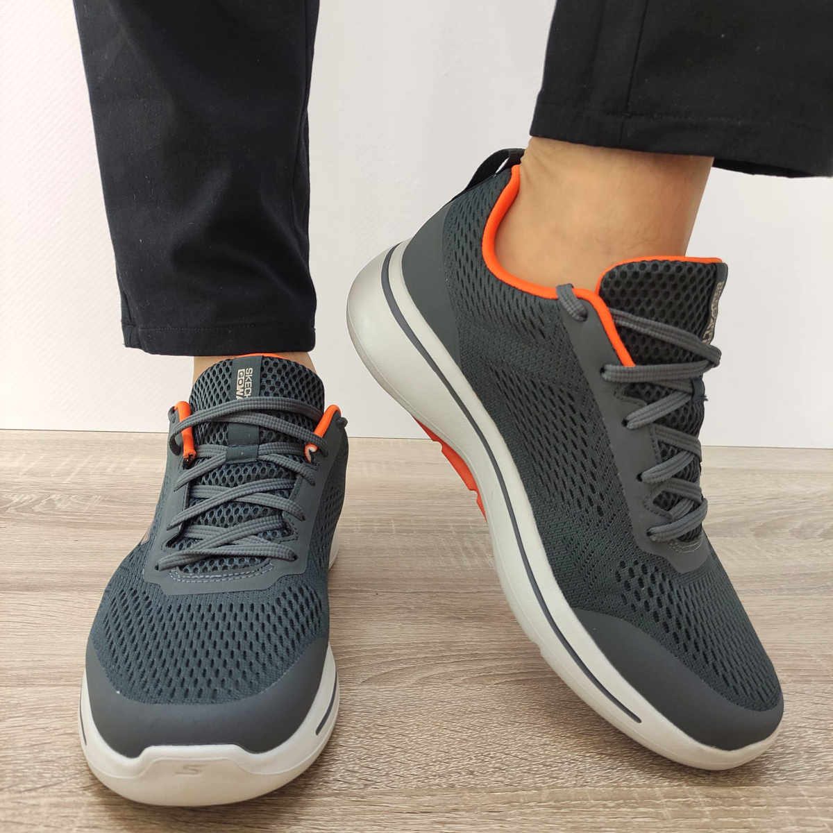 PANTOFI SPORT BARBATI SKECHERS 216116 CCOR - imagine 5